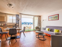 Licht appartement nabij strand en golfterrein in Sainte Maxime - thumbnail 5