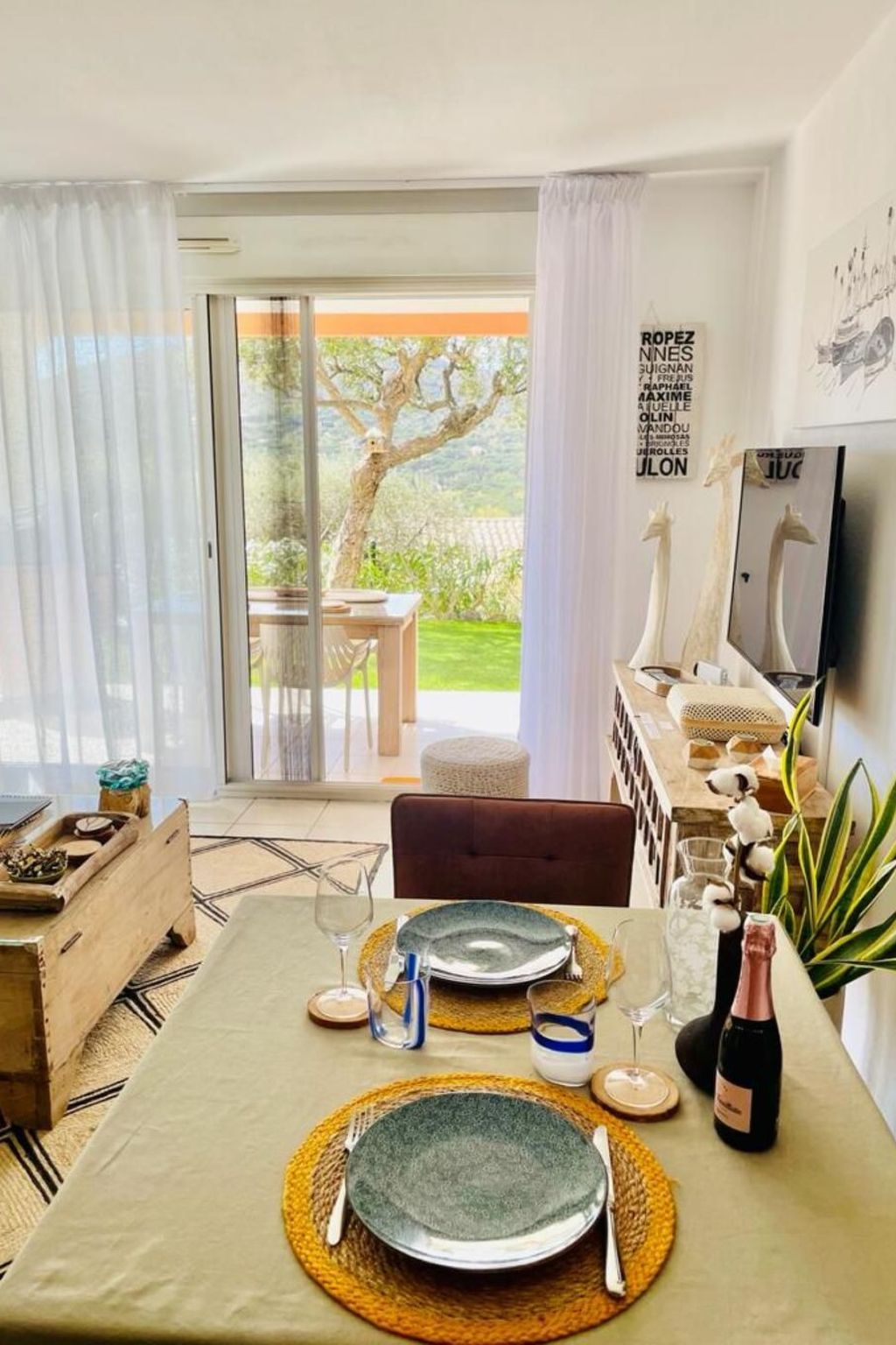 Domaine Sainte-Maxime Park -Grand T2-Binnen