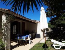 Vrijstaande woning met privézwembad op 150 meter van het strand in Sainte-Maxime - thumbnail 2
