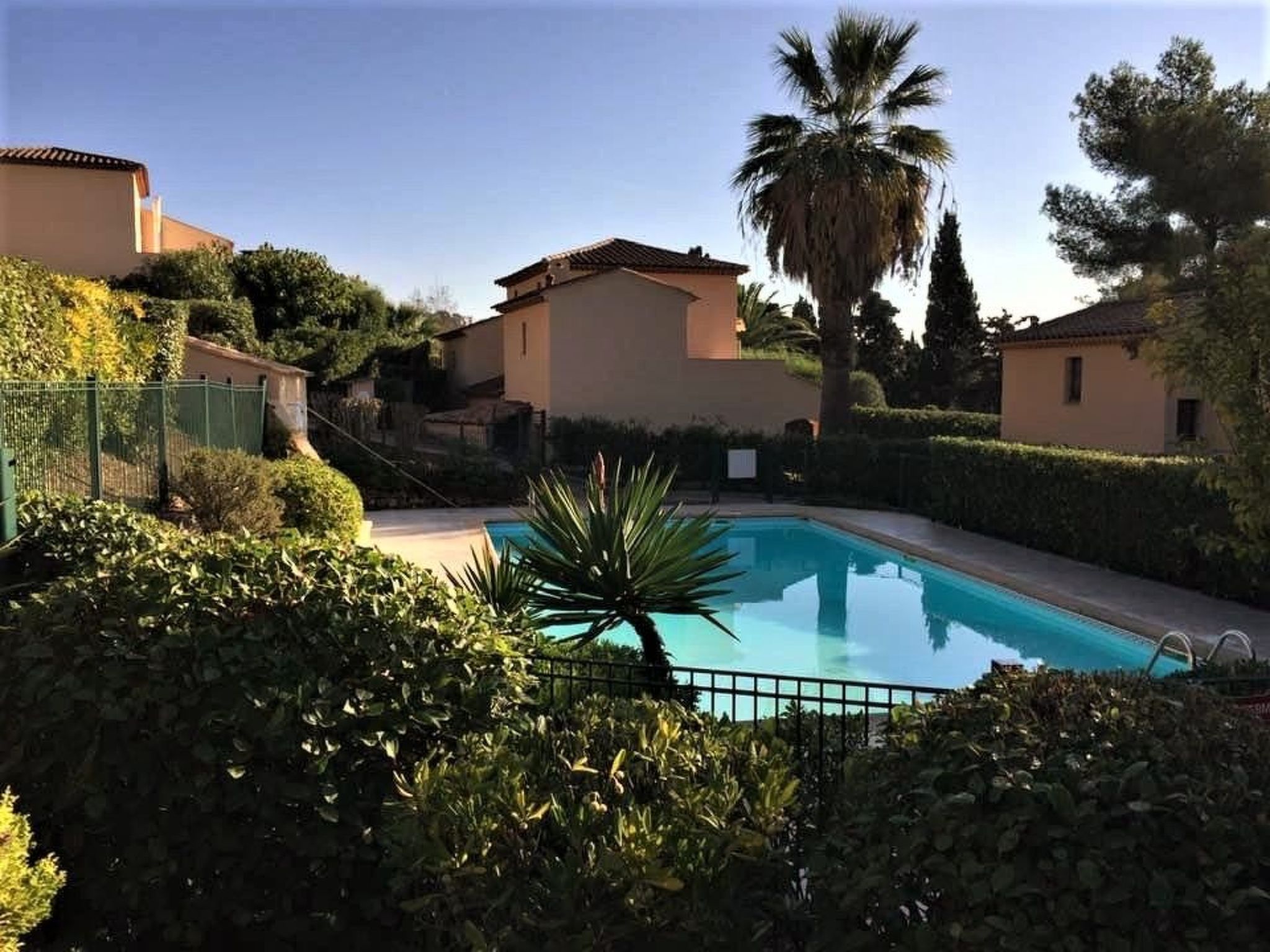 "La petite maison Maximoise" (Das kleine Haus Maximoise)-Binnen