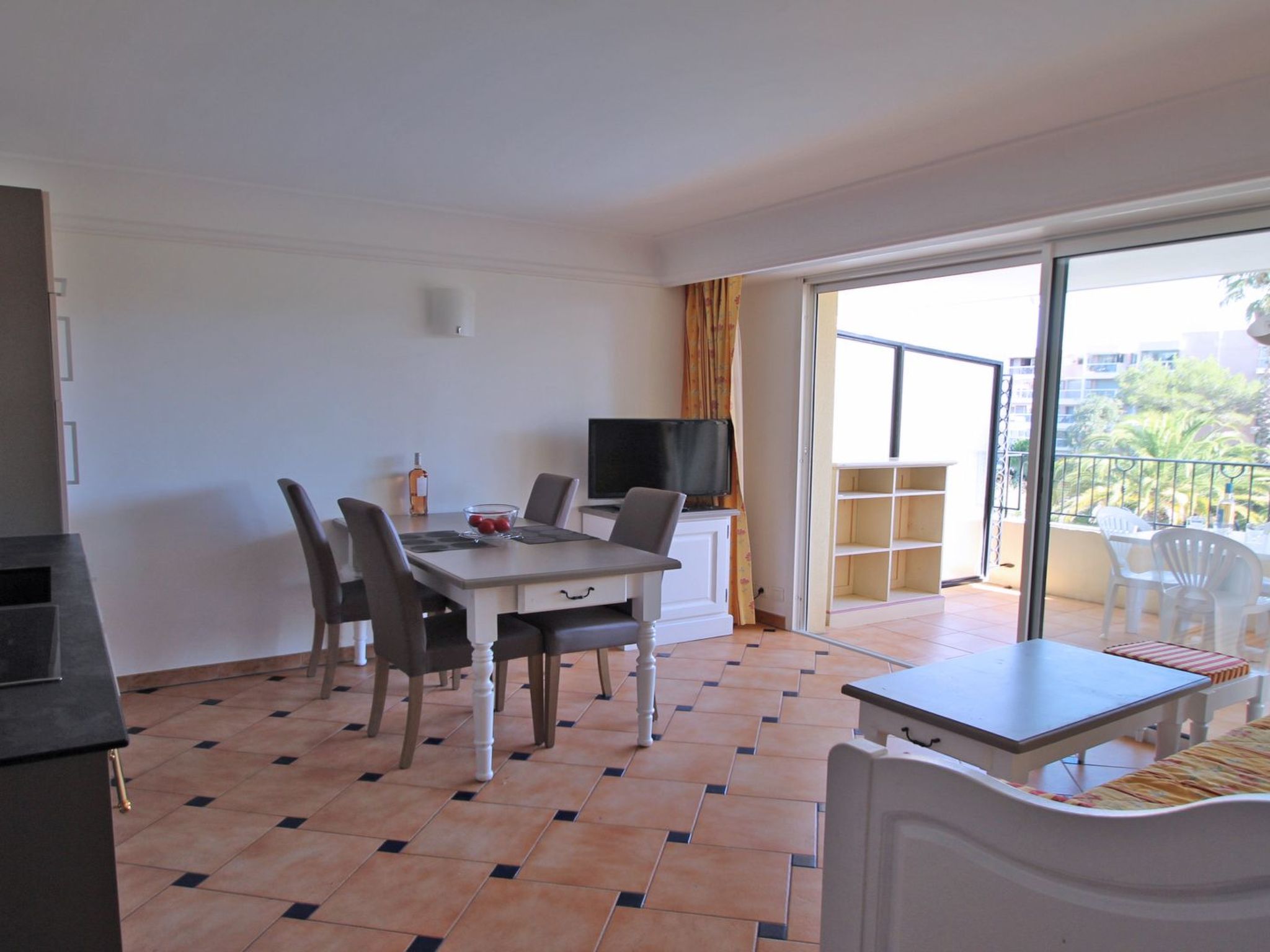 Photo of Appt 5 Pers - Piscine Résidence - Climatisation