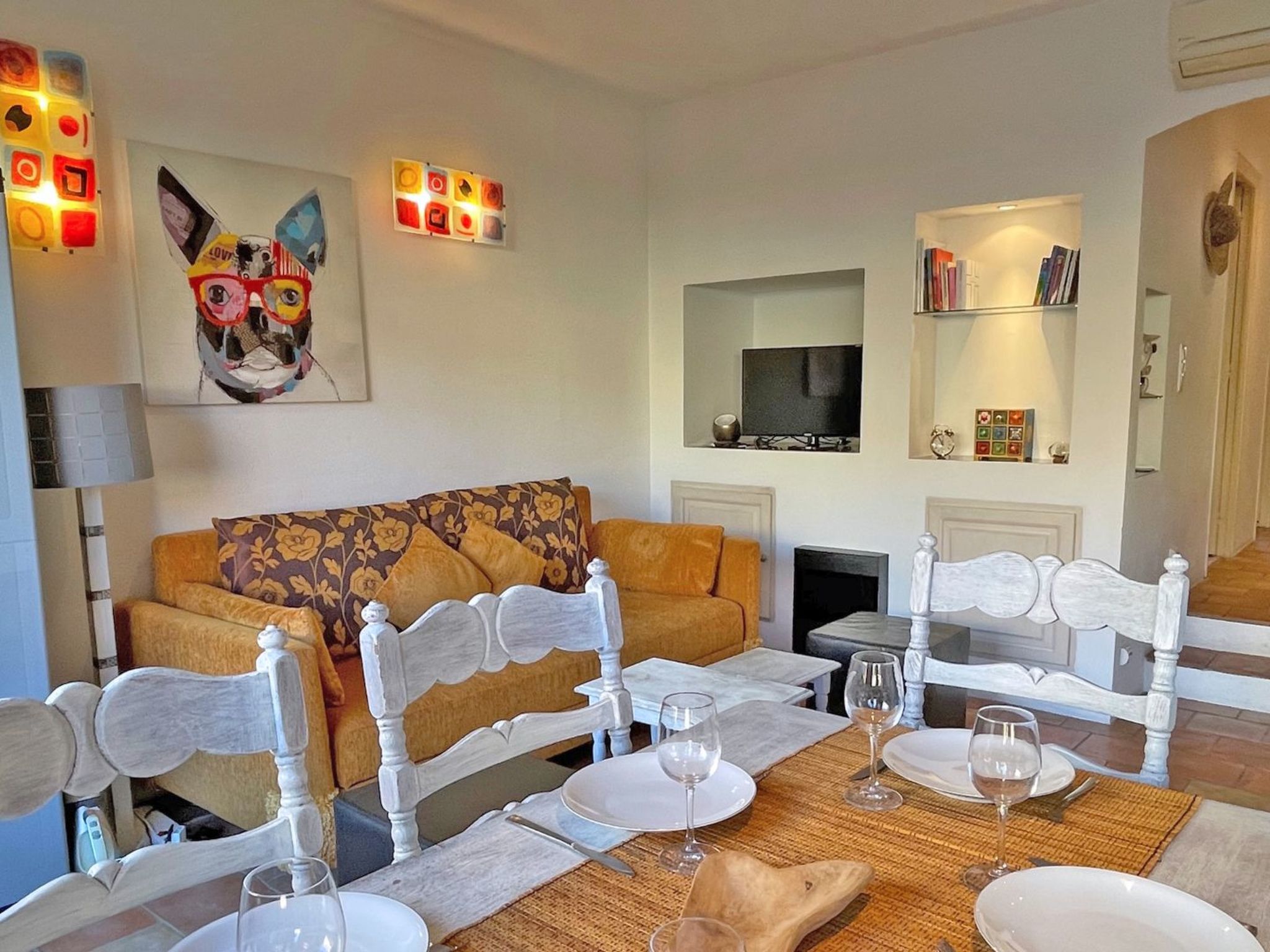 Photo of Apt 4 Pers - Climatisation - Wifi - Centre ville