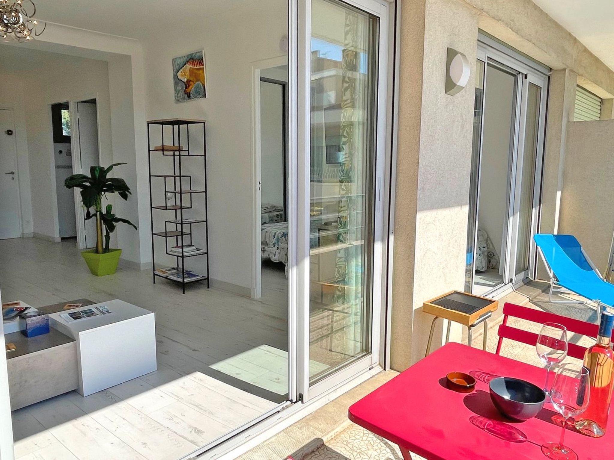 Photo of Appt T2 - Centre ville et plage - Vue Mer - Clim