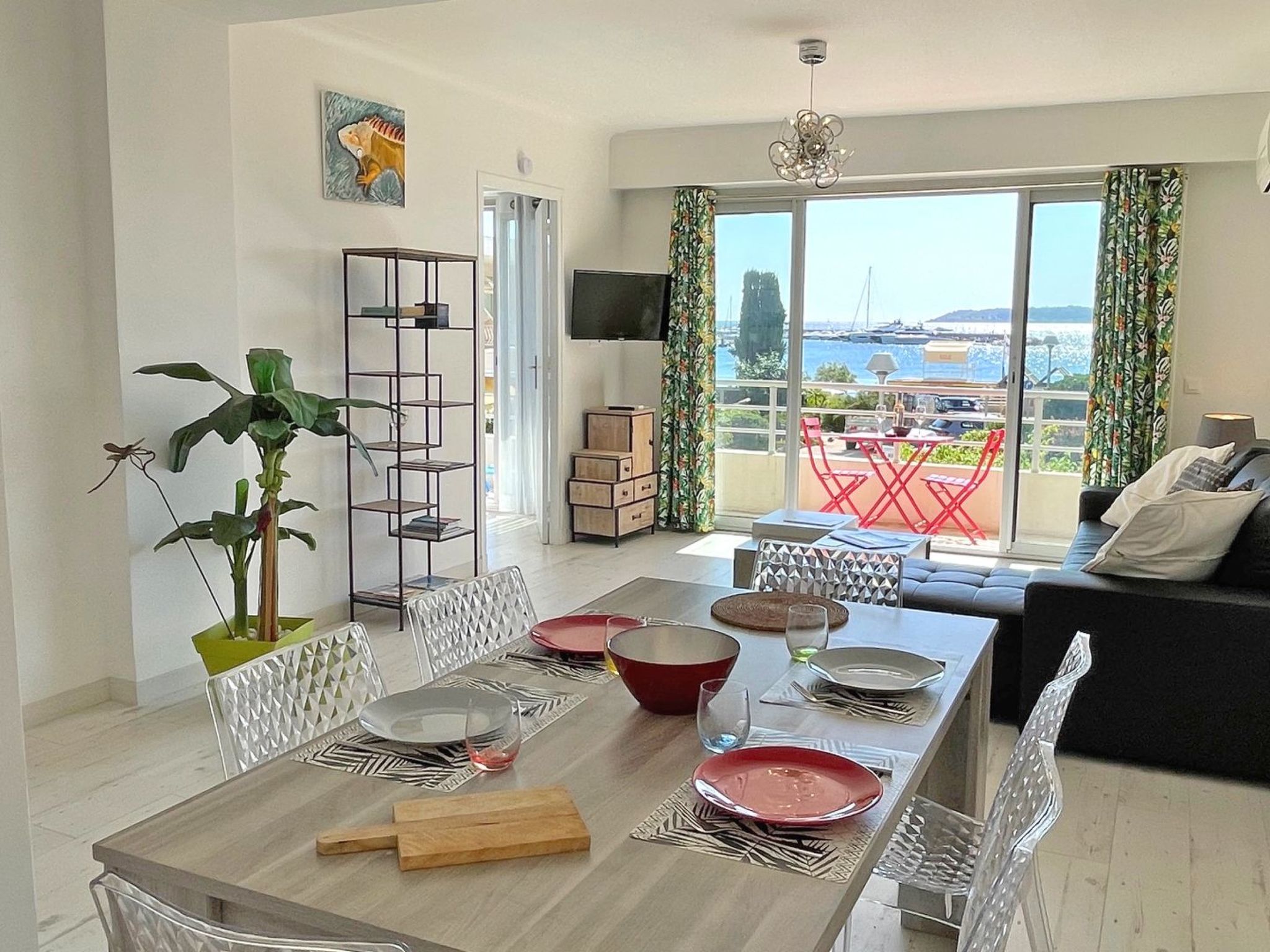 Photo of Appt T2 - Centre ville et plage - Vue Mer - Clim