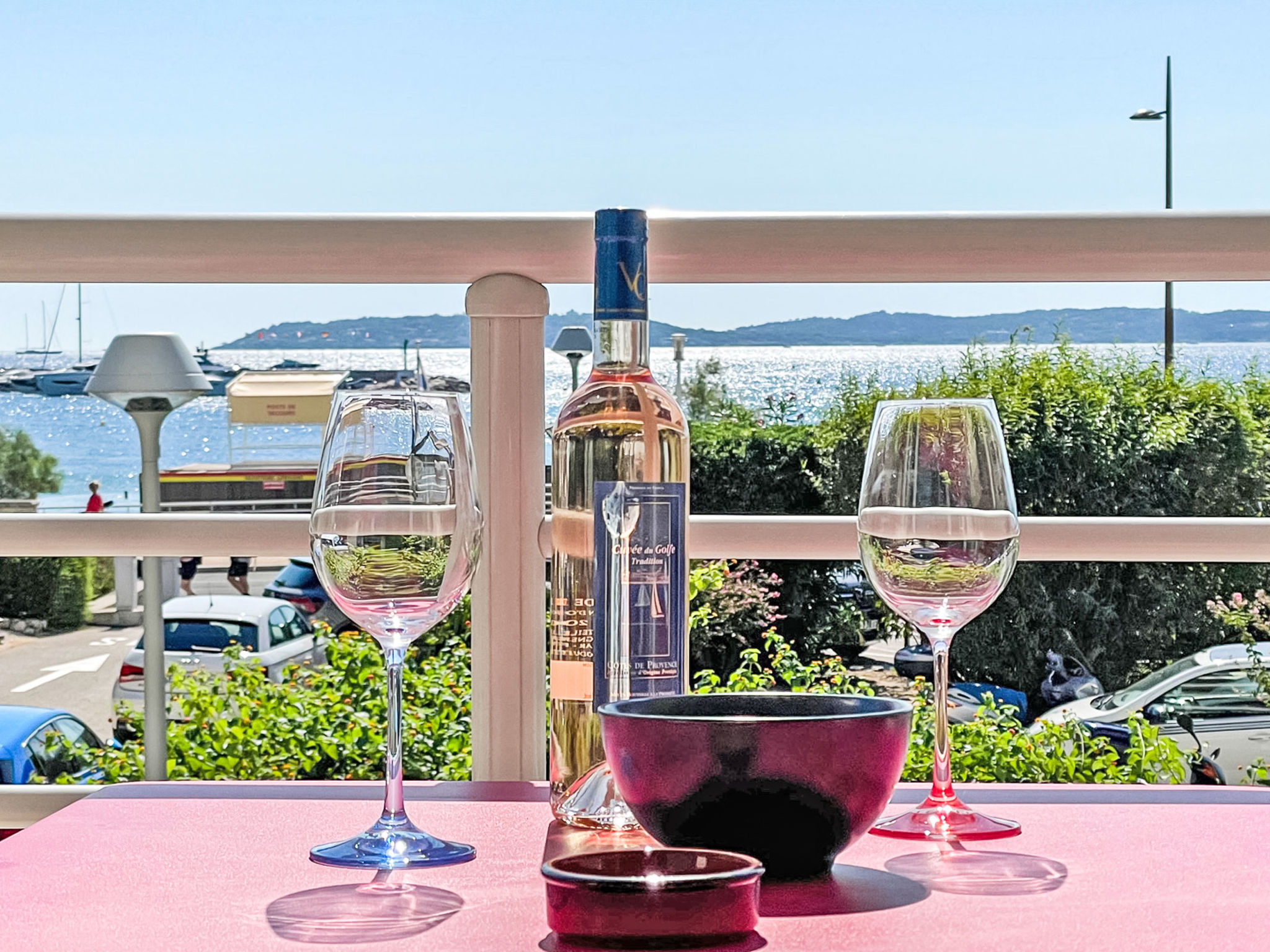 Photo of Appt T2 - Centre ville et plage - Vue Mer - Clim