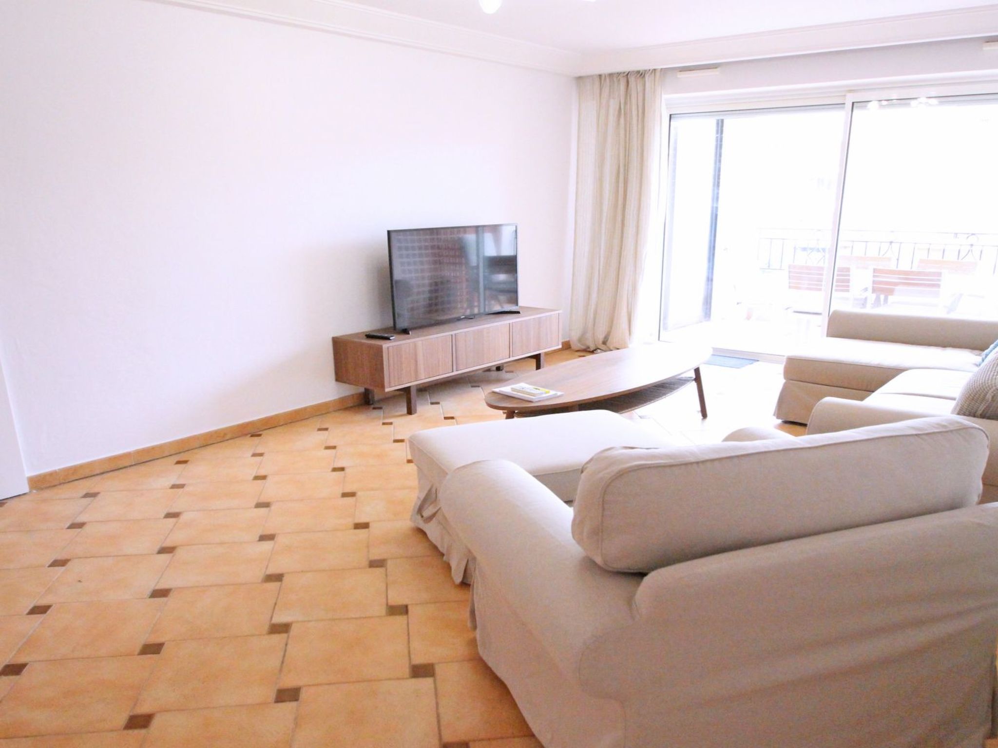 Photo of Appt T3 - 4 pers - Climatisation - Piscine