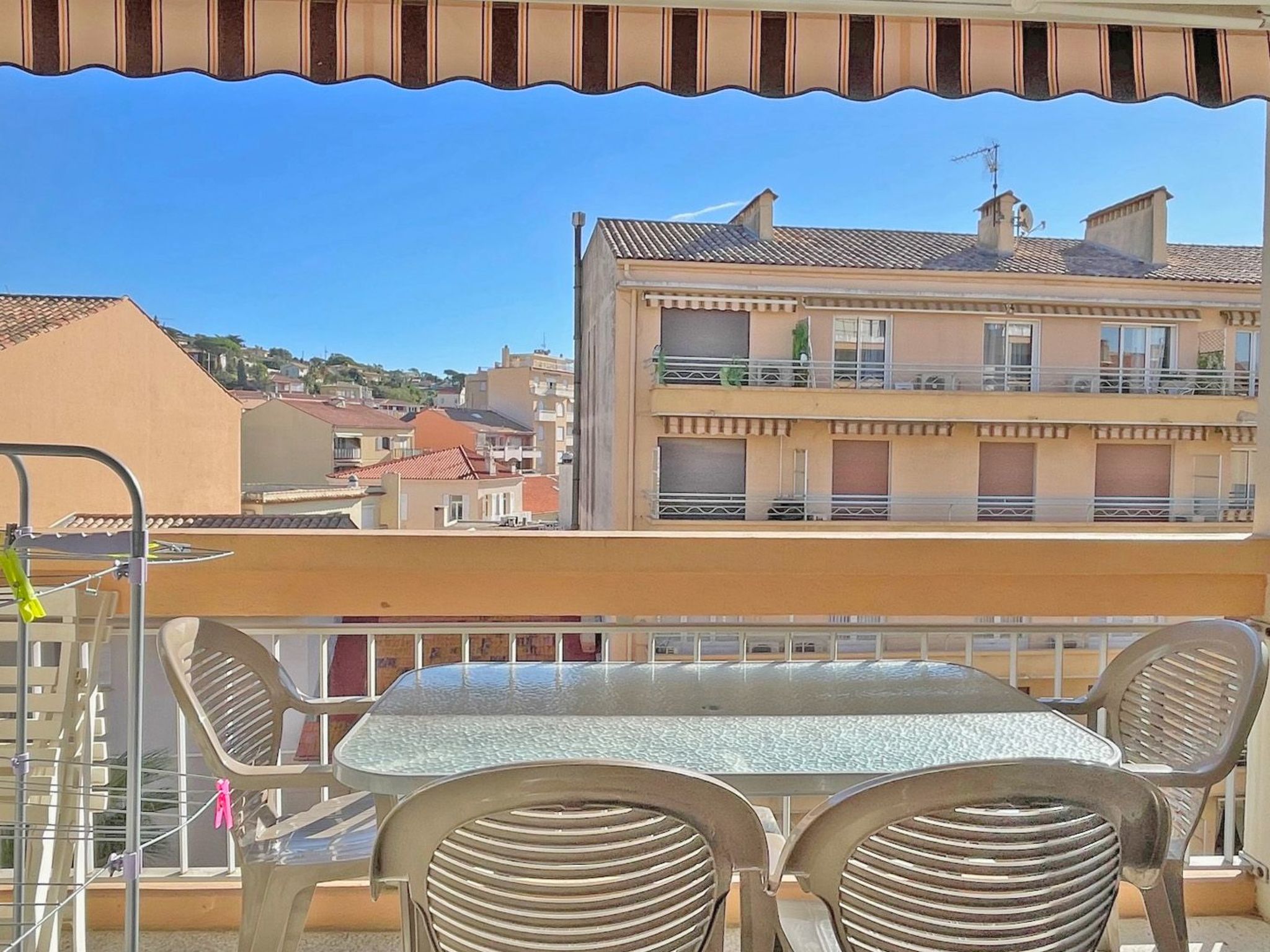 Photo of Apt T3 6 Pers - Aperçu mer - Clim - Centre ville