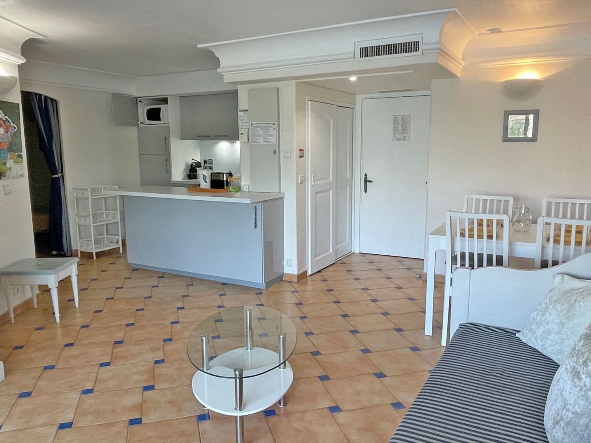 Photo of Appt T3 - 4Pers - Clim - Piscine Résidence