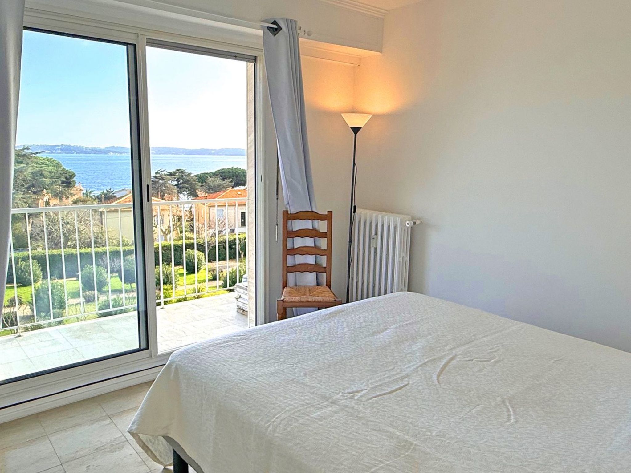 Appartement T3 - 4 pers - Meerblick - Klimaanlage-Inside