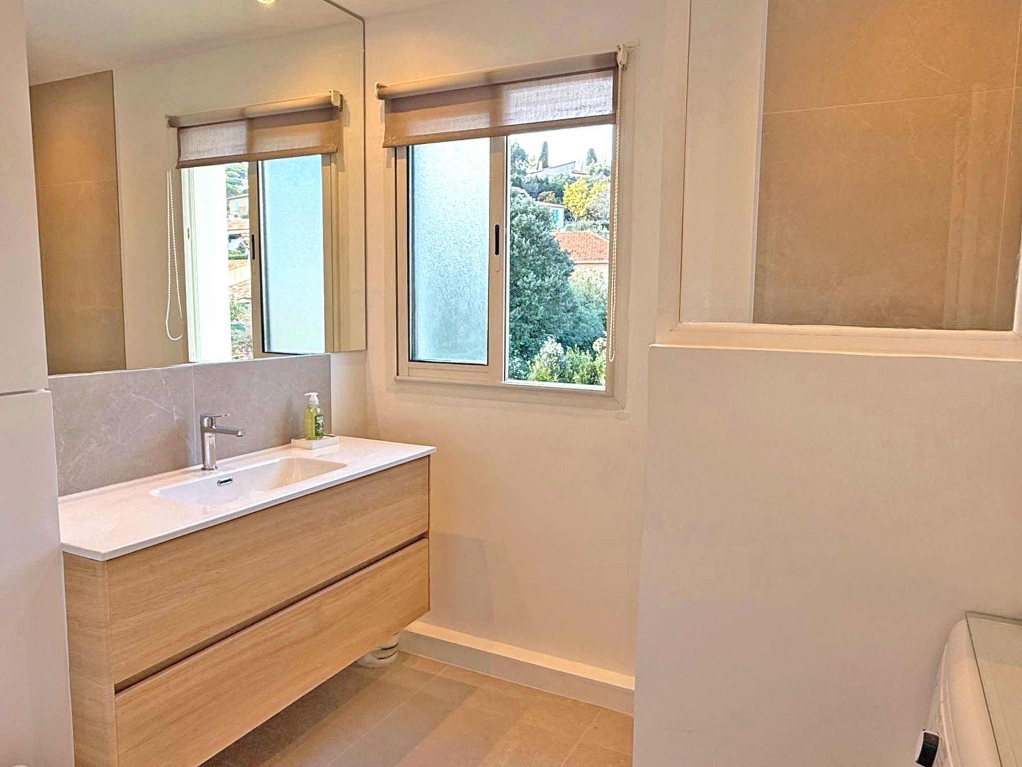 Appartement T3 - 4 pers - Meerblick - Klimaanlage-Inside