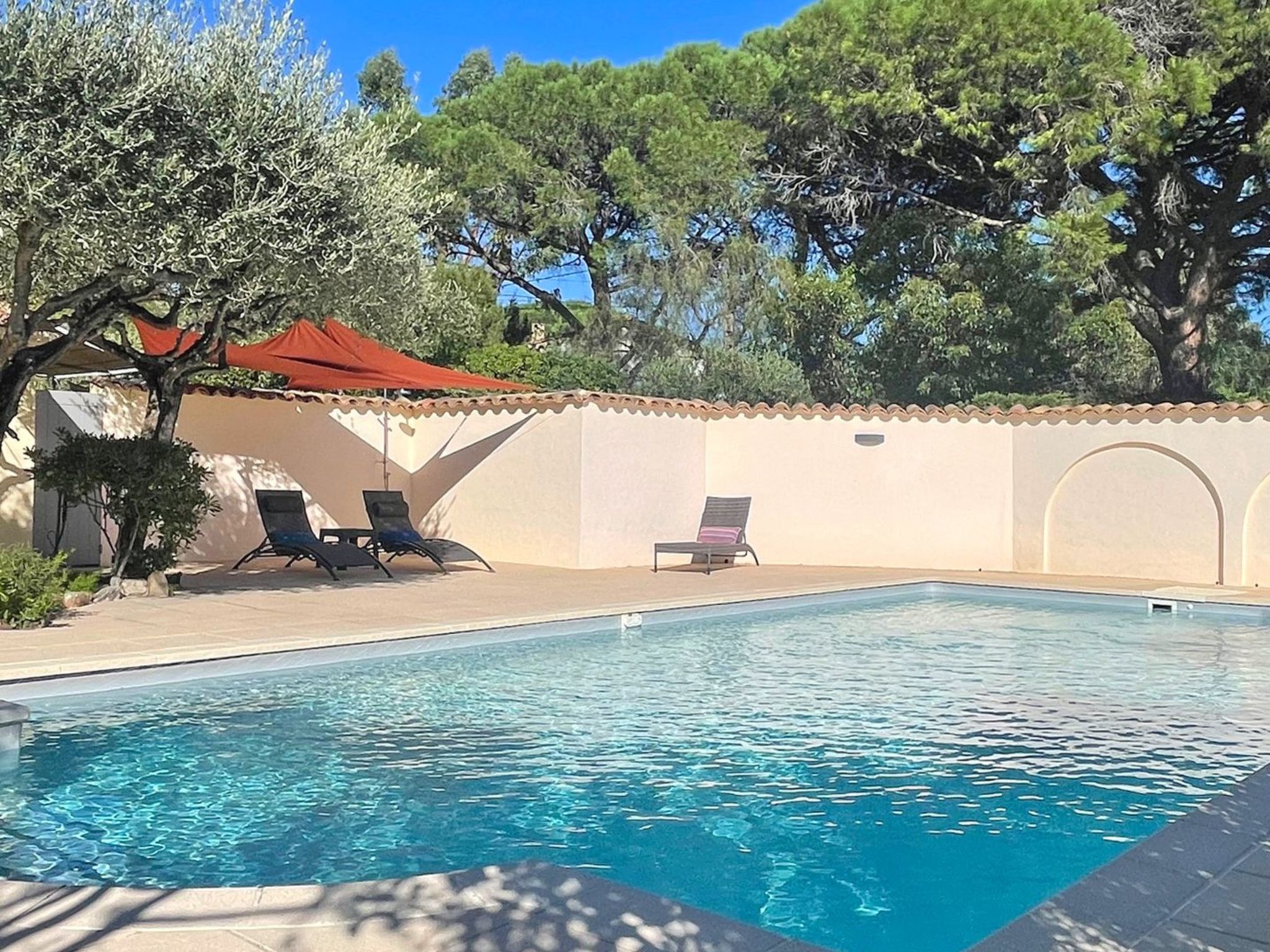 Villa 5 Zimmer - 8 Personen - Privates Schwimmbad - Klimaanlage - WiFi - Sainte