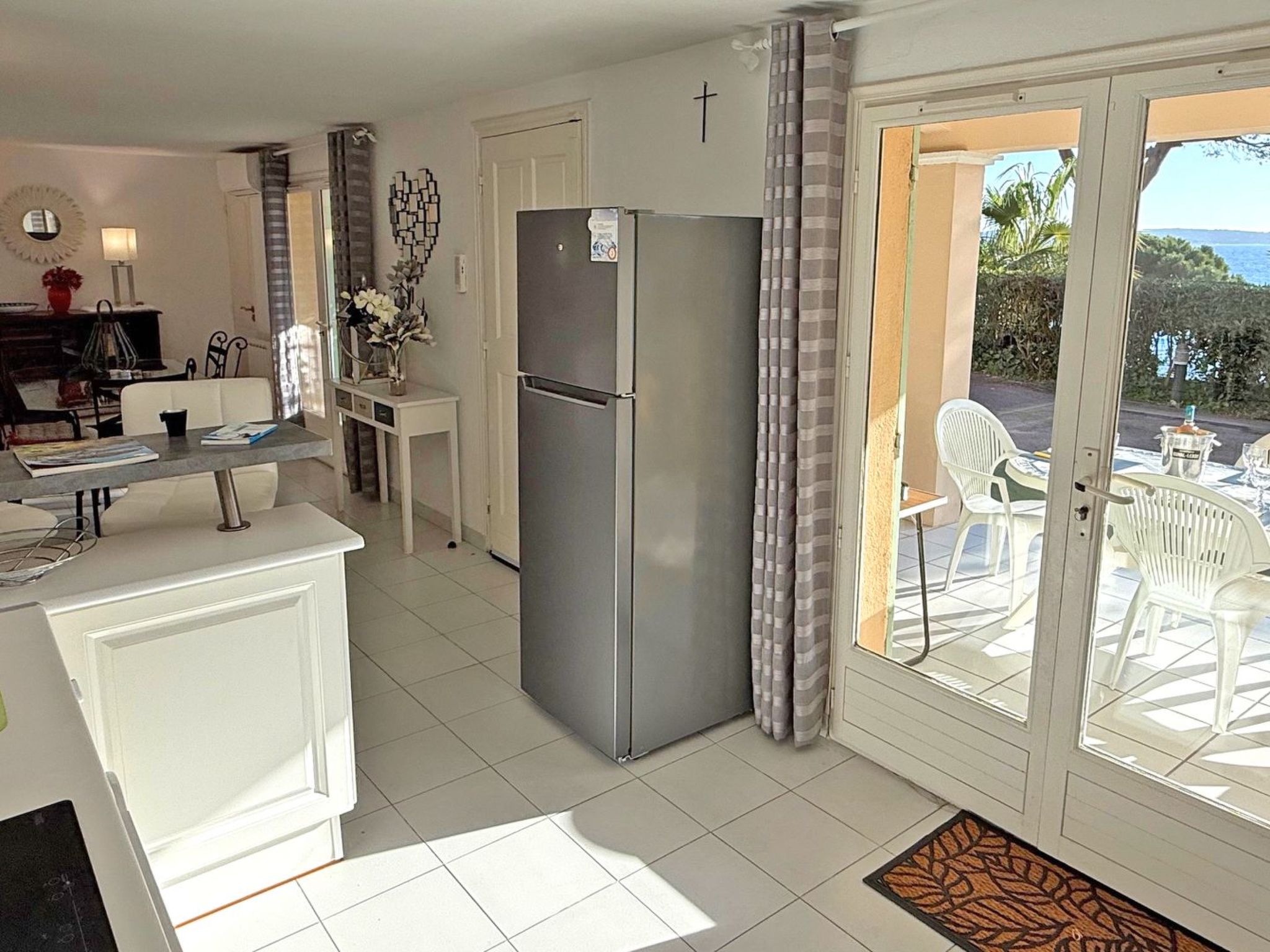 Photo of Appt - 2/4pers - Vue Mer - Clim - Ste Maxime