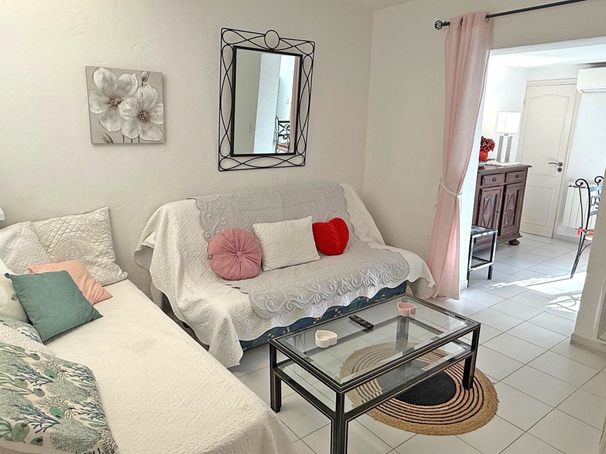 Photo of Appt - 2/4pers - Vue Mer - Clim - Ste Maxime