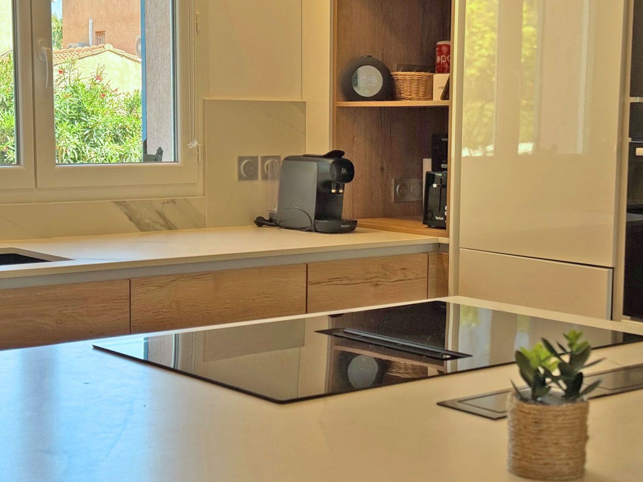 Photo of Maison 10 Pers - Piscine privée - Climatisation