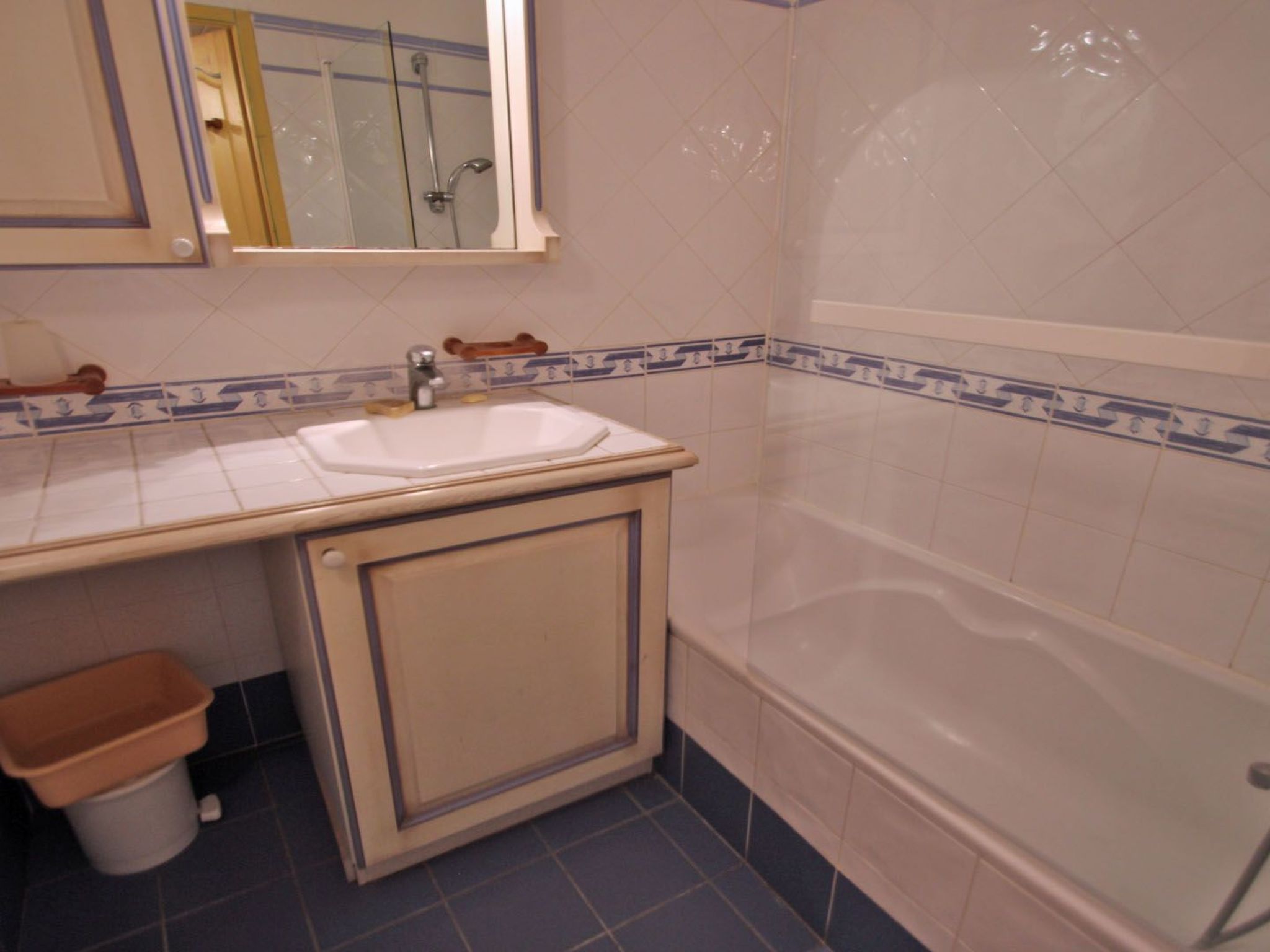 Photo of Appt T2 - 4 Pers - Clim - Piscine Résidence