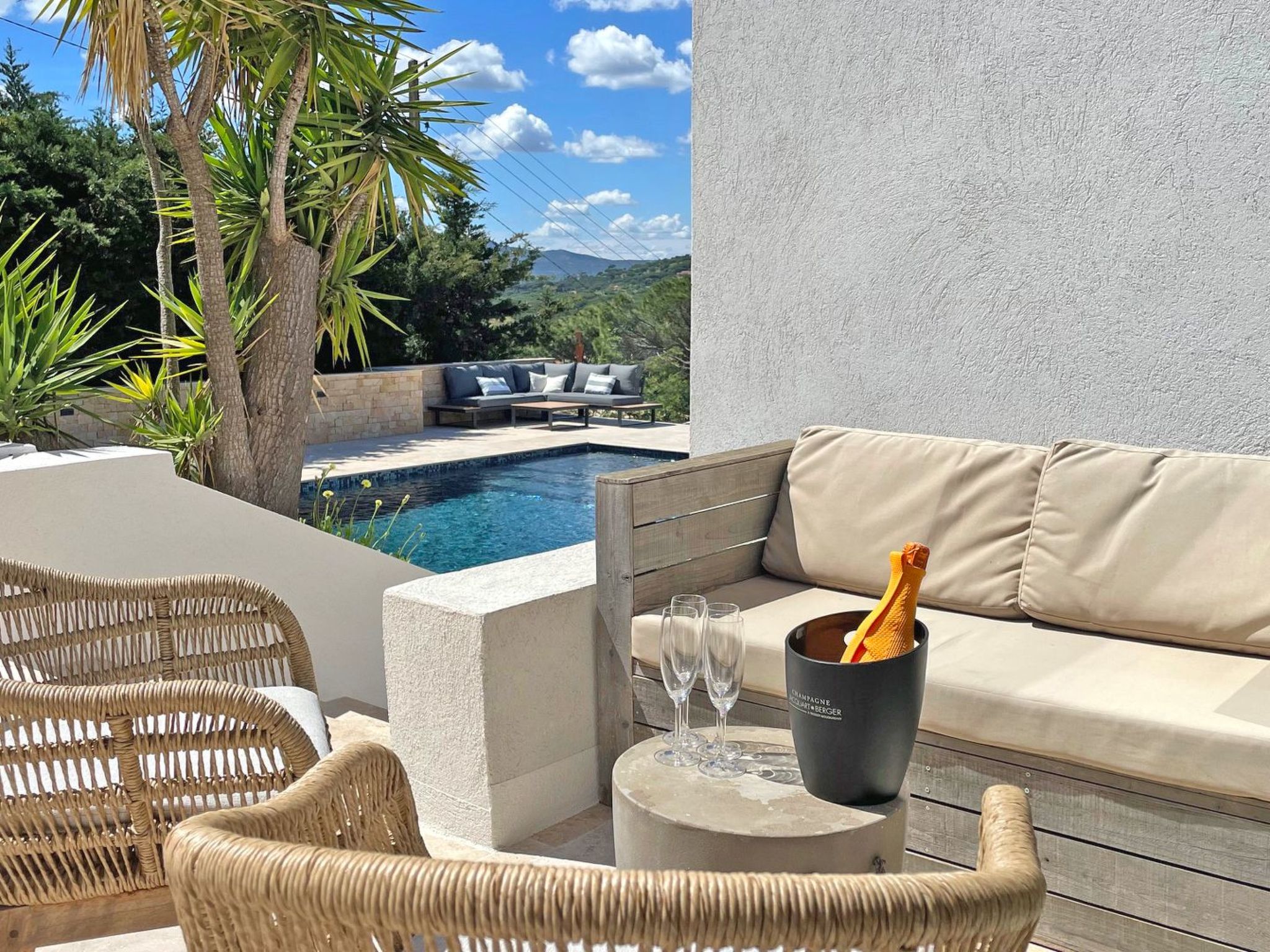 Villa 10 Personen - Swimmingpool - Klimaanlage- Sainte Maxime-Image-tags.info