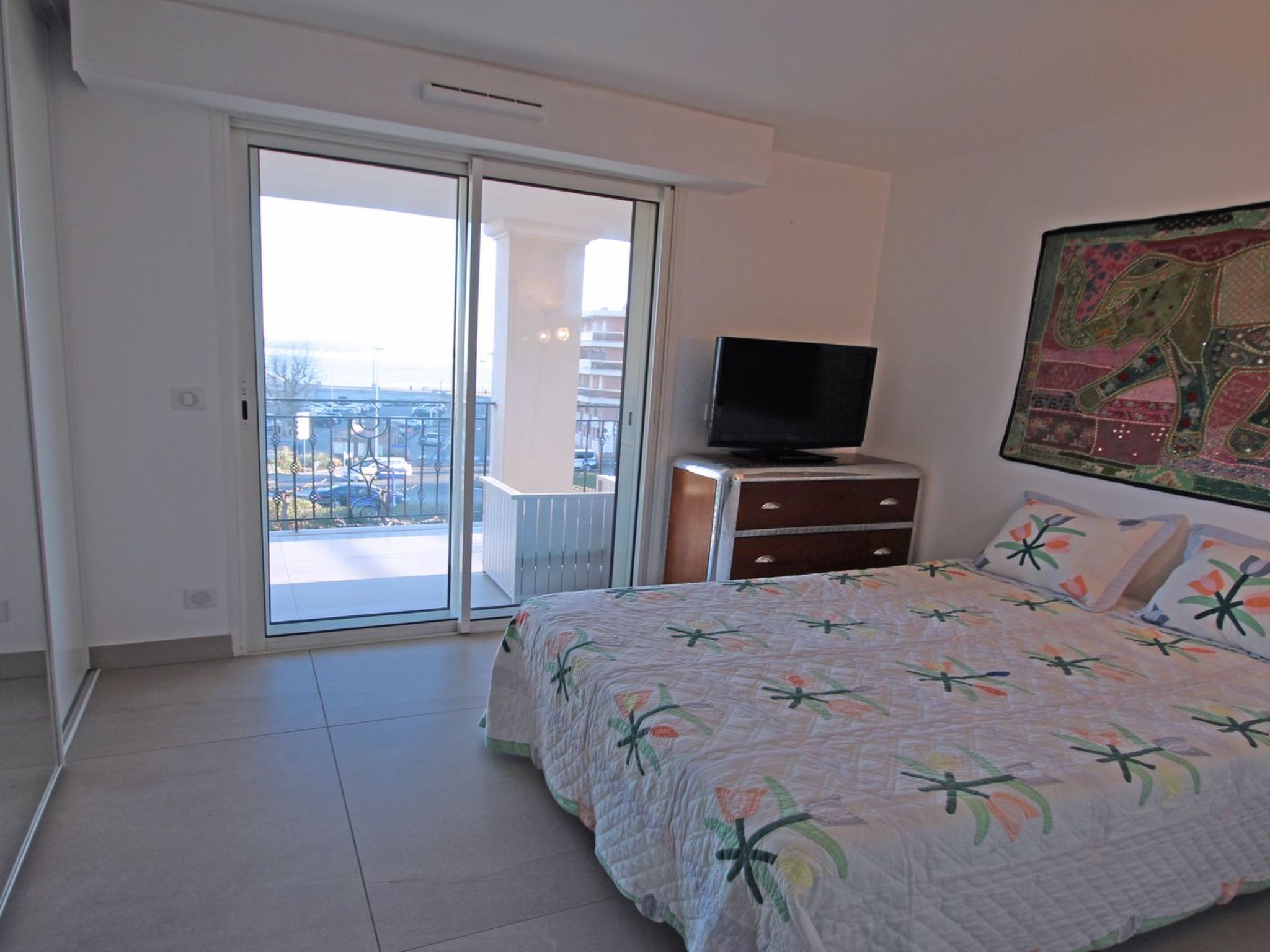 Photo of Appt T4 - 7 Pers - Piscine Résidence - Clim