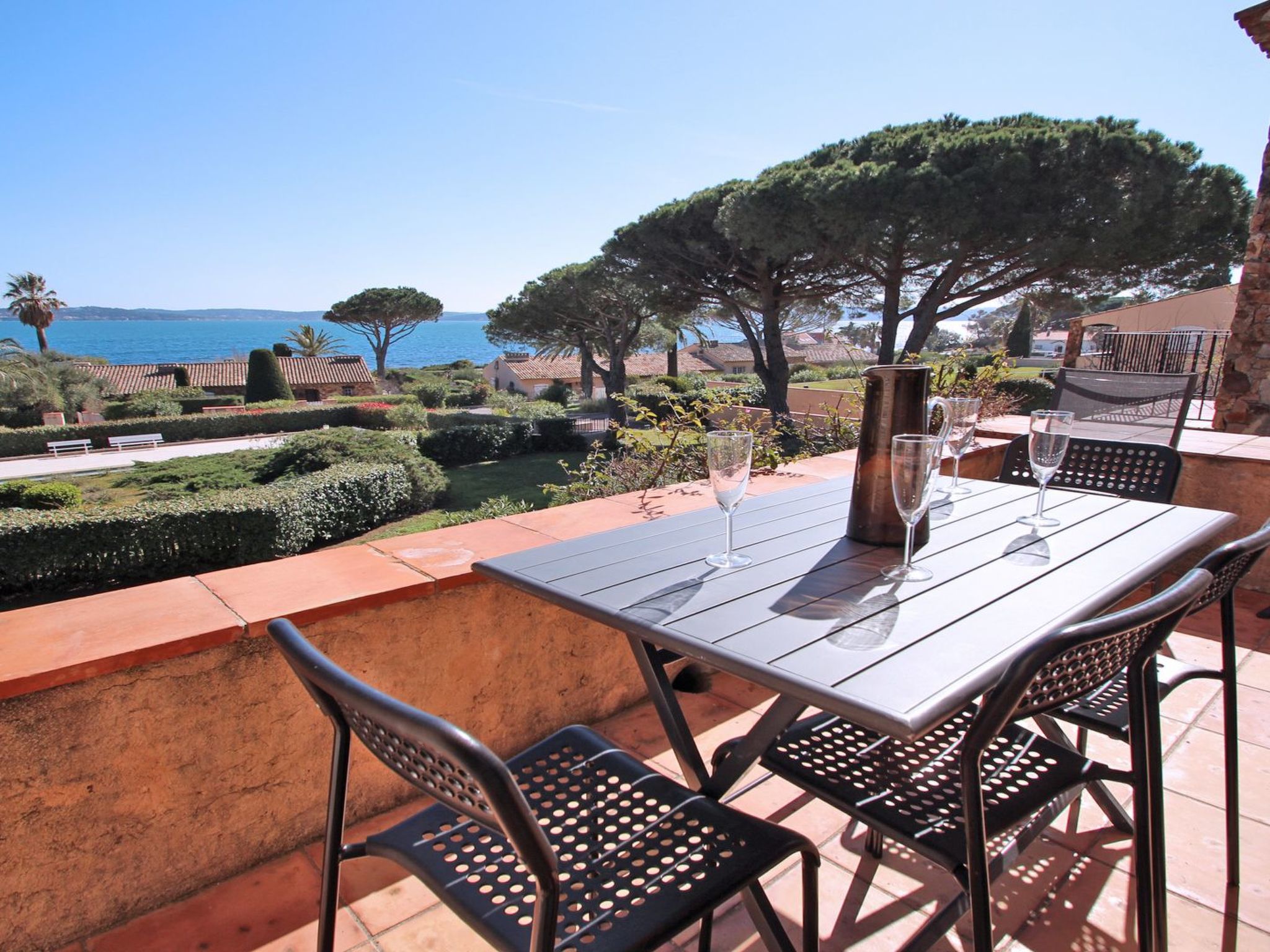 Appt T4 - 6 pers - Vue Mer - Piscine Résidence Apartment in Sainte Maxime