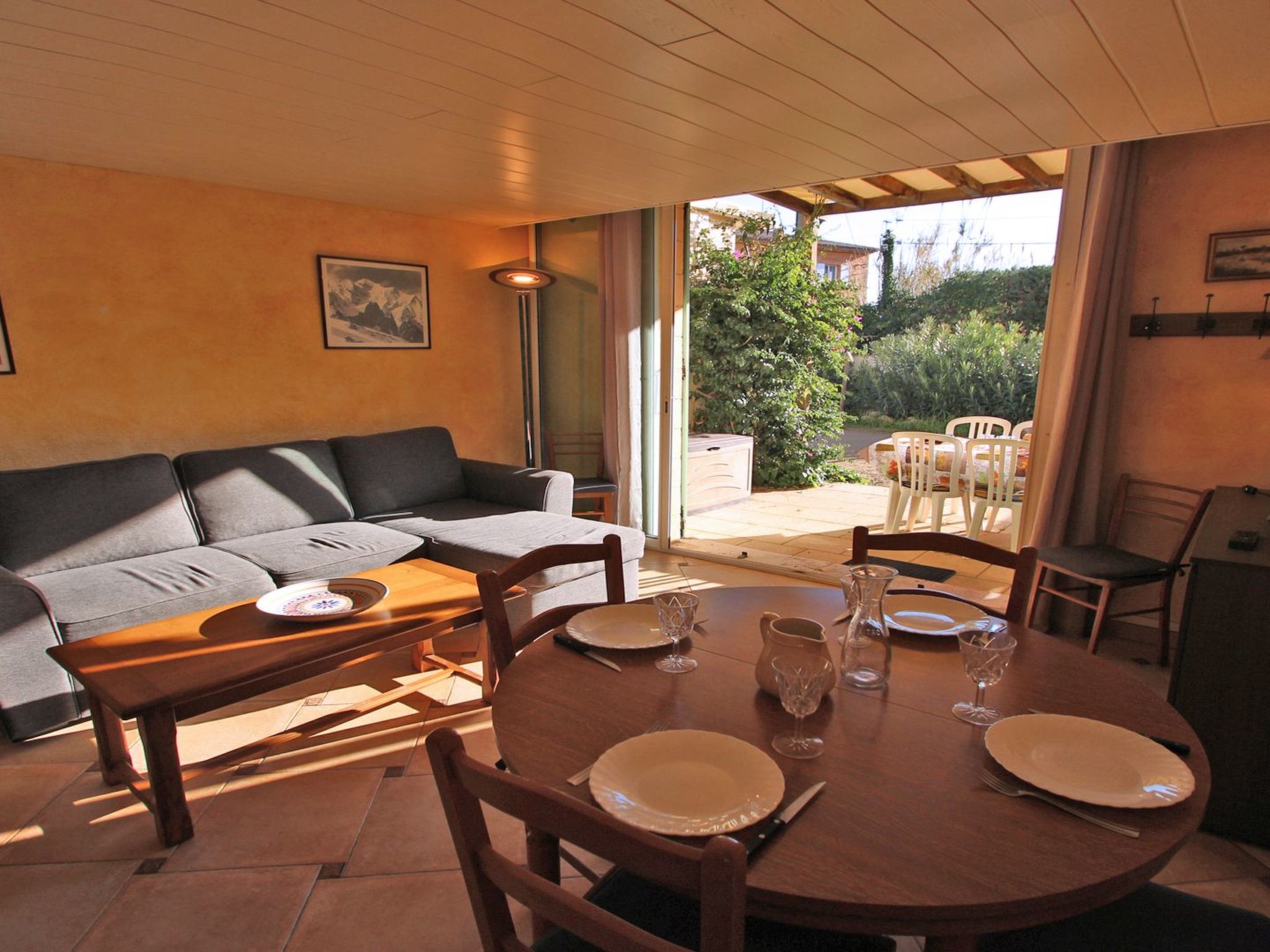 Photo of Mas provençal - 4-6 Personen - Strand zu Fuß erreichbar