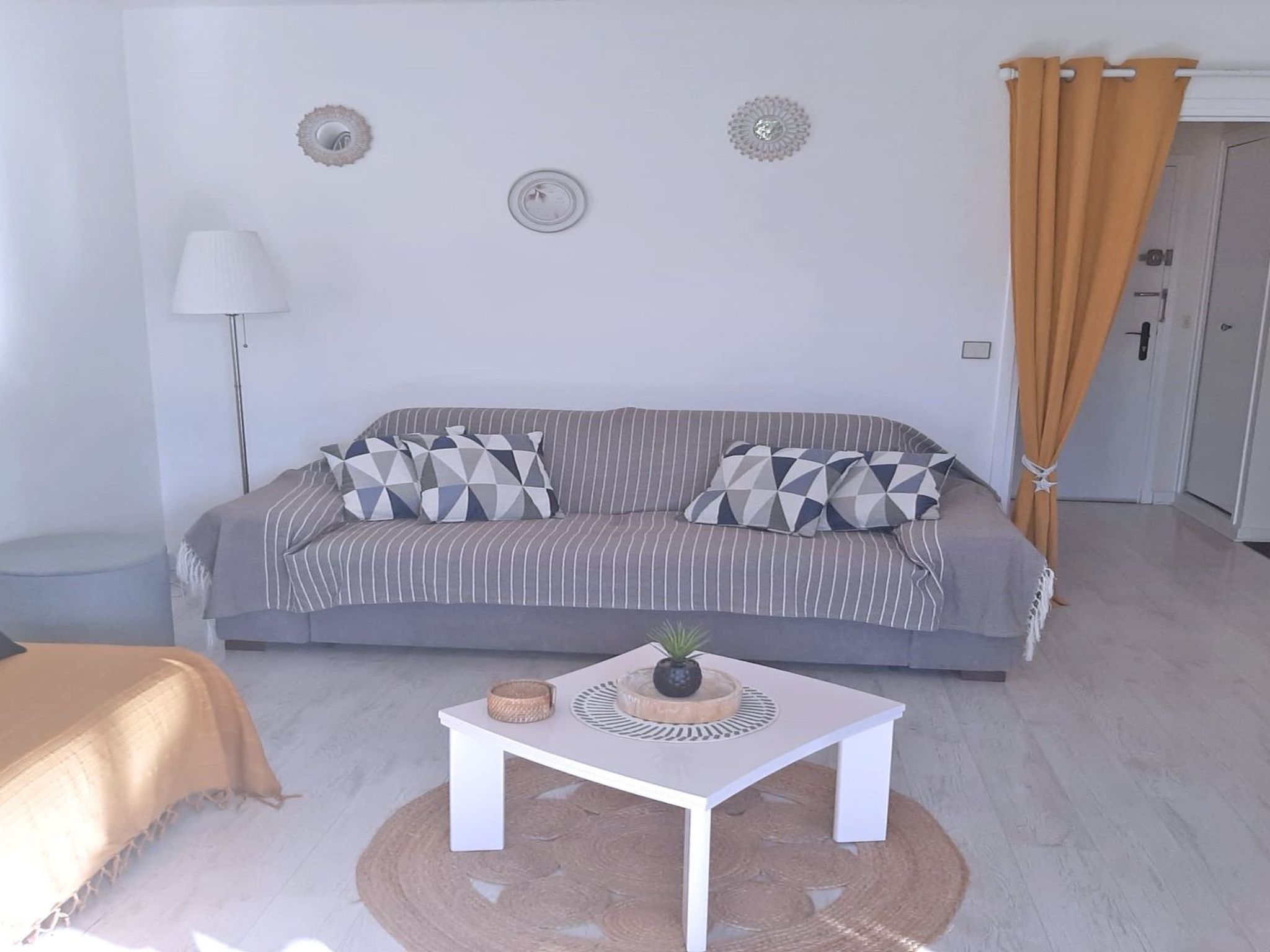 Photo of Wohnung T2 - 4 pers - Klimaanlage - WiFi