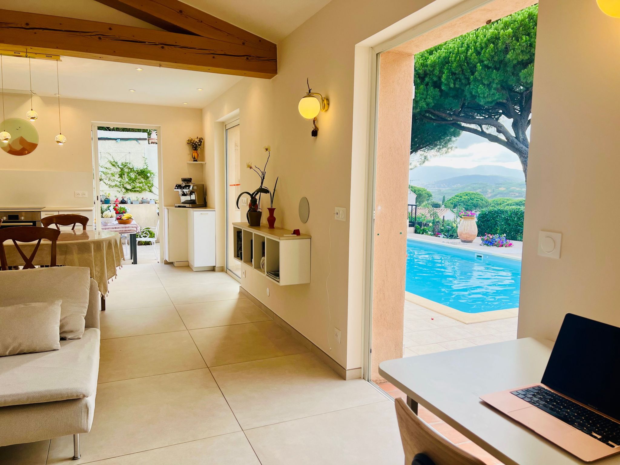 "Villa Cypangha"-Dedans