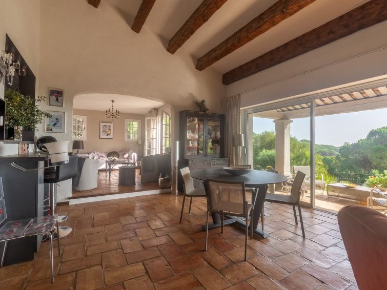 Search and Stay destination Sainte-Maxime, Provence-Alpes-Côte d'Azur - France from AU$ 583. La Florencale (MAX210)