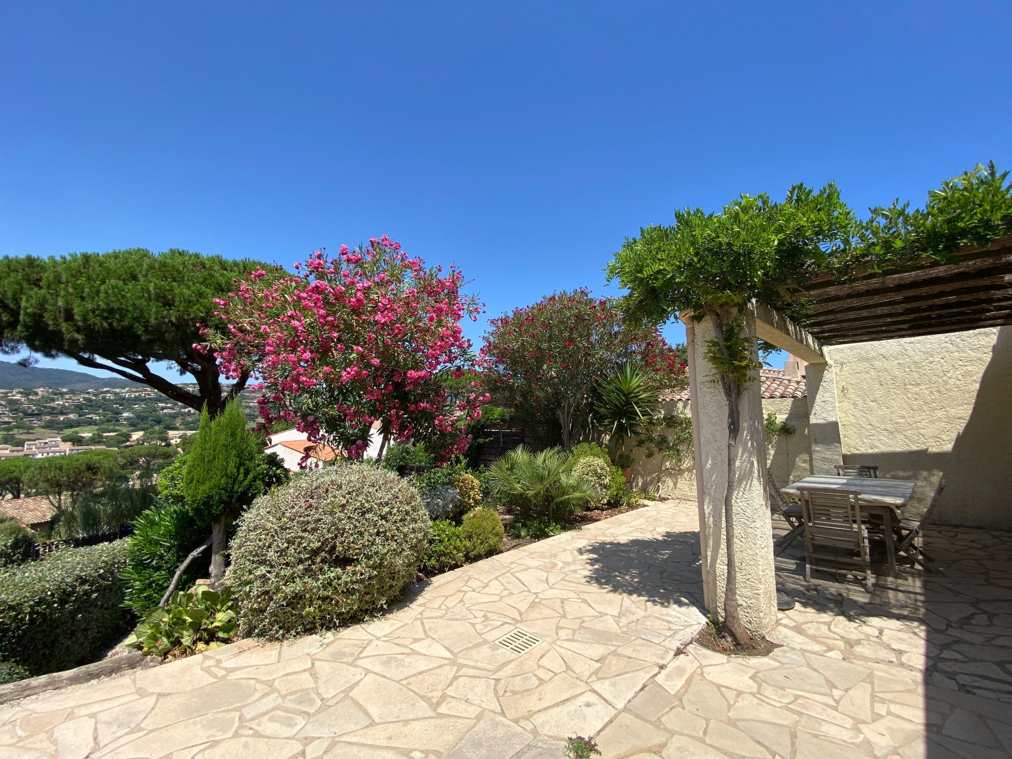 Provenzalische Villa Mazet 59 in Sainte-Maxime-Outside