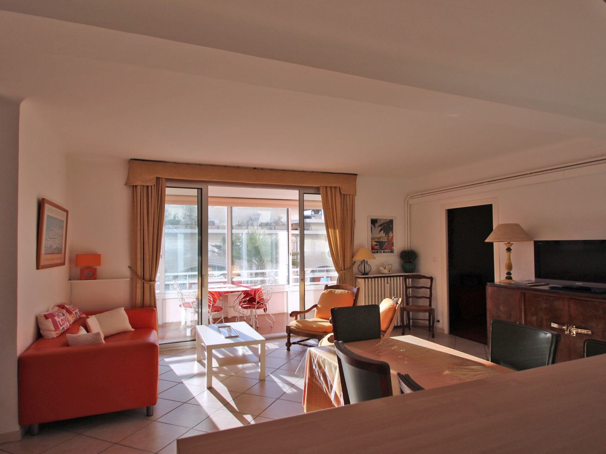 Photo of Appt T4 face à la plage - Clim - Ste Maxime