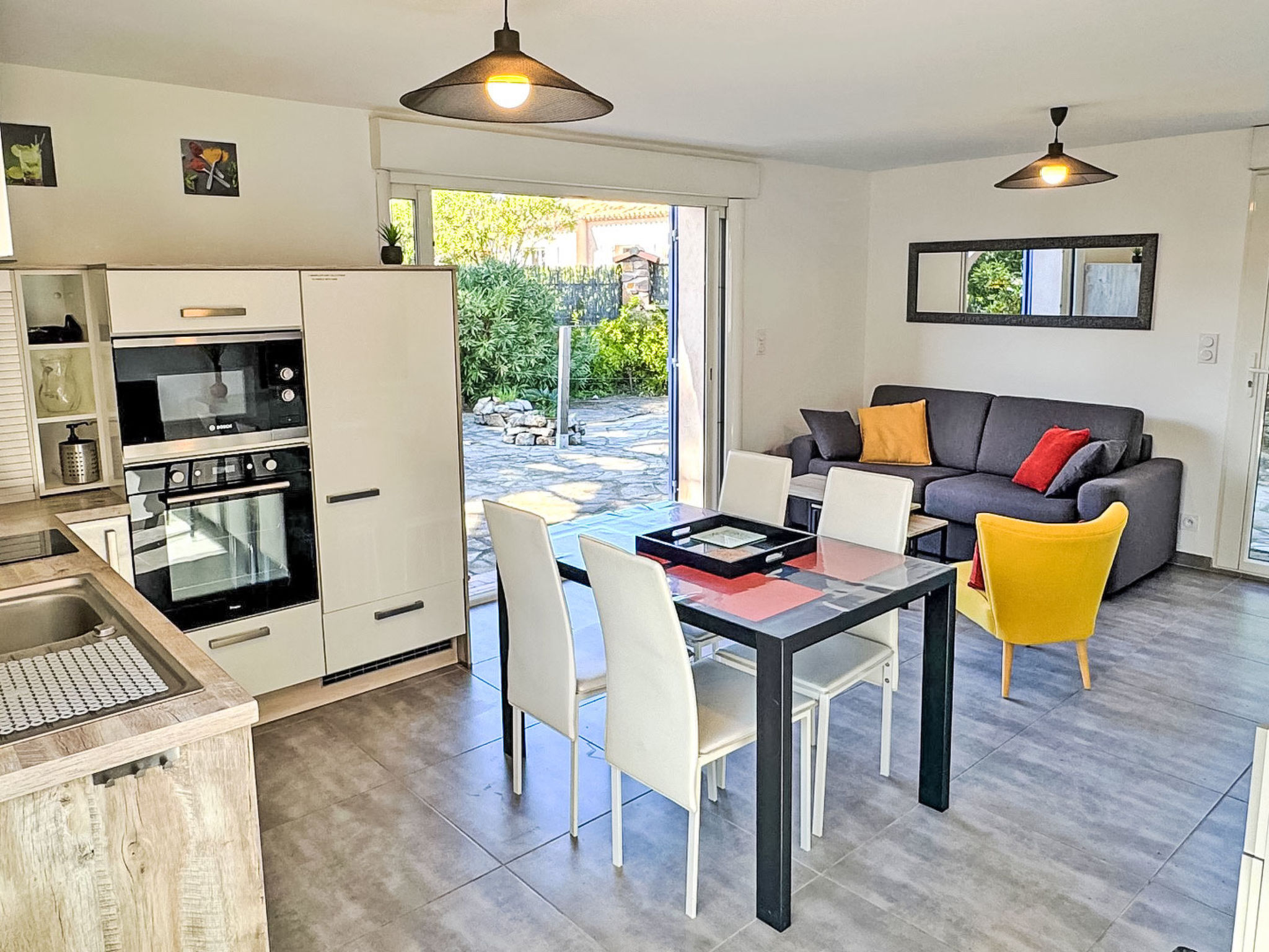 Maison 4/6 personnes - Piscine privée - Clim - Binnen