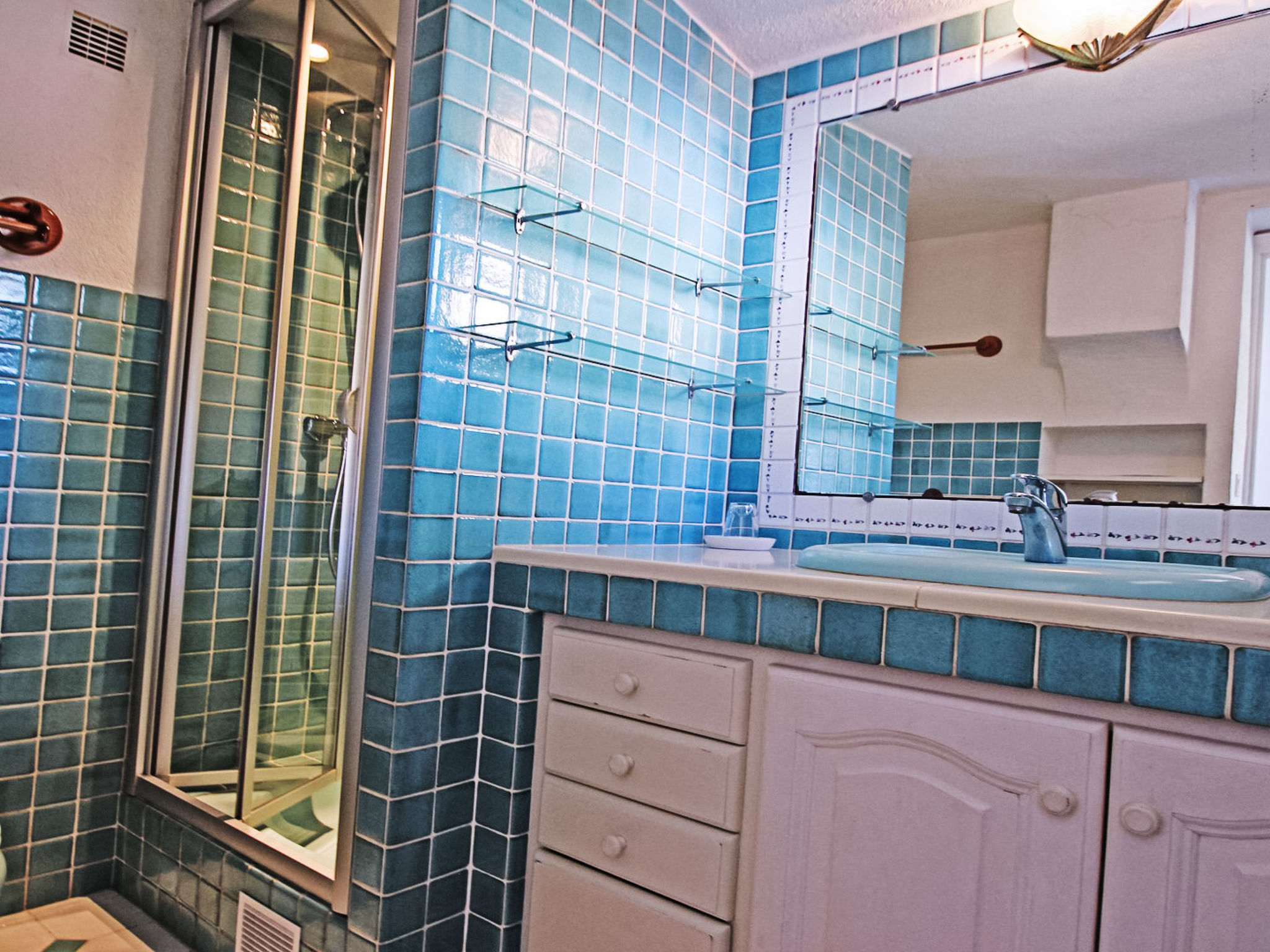 Maison 4/6 personnes - Piscine privée - Clim - Binnen