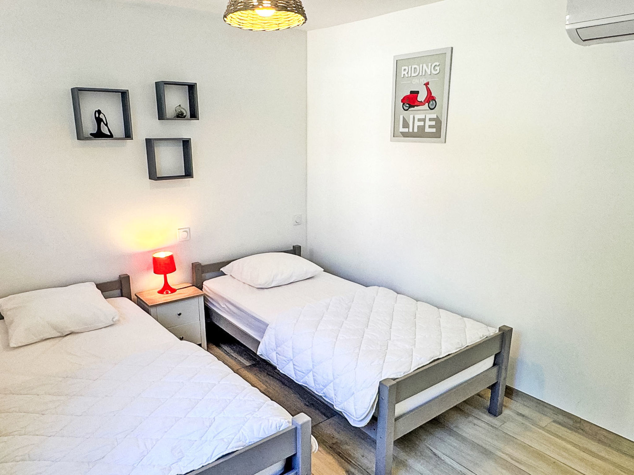 Maison 4/6 personnes - Piscine privée - Clim - Binnen