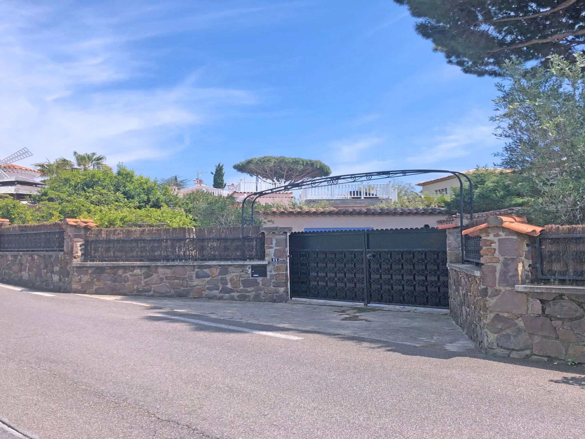 Photo of Villa Rico 6 pers - Klimatisierung - Garten - WiFi