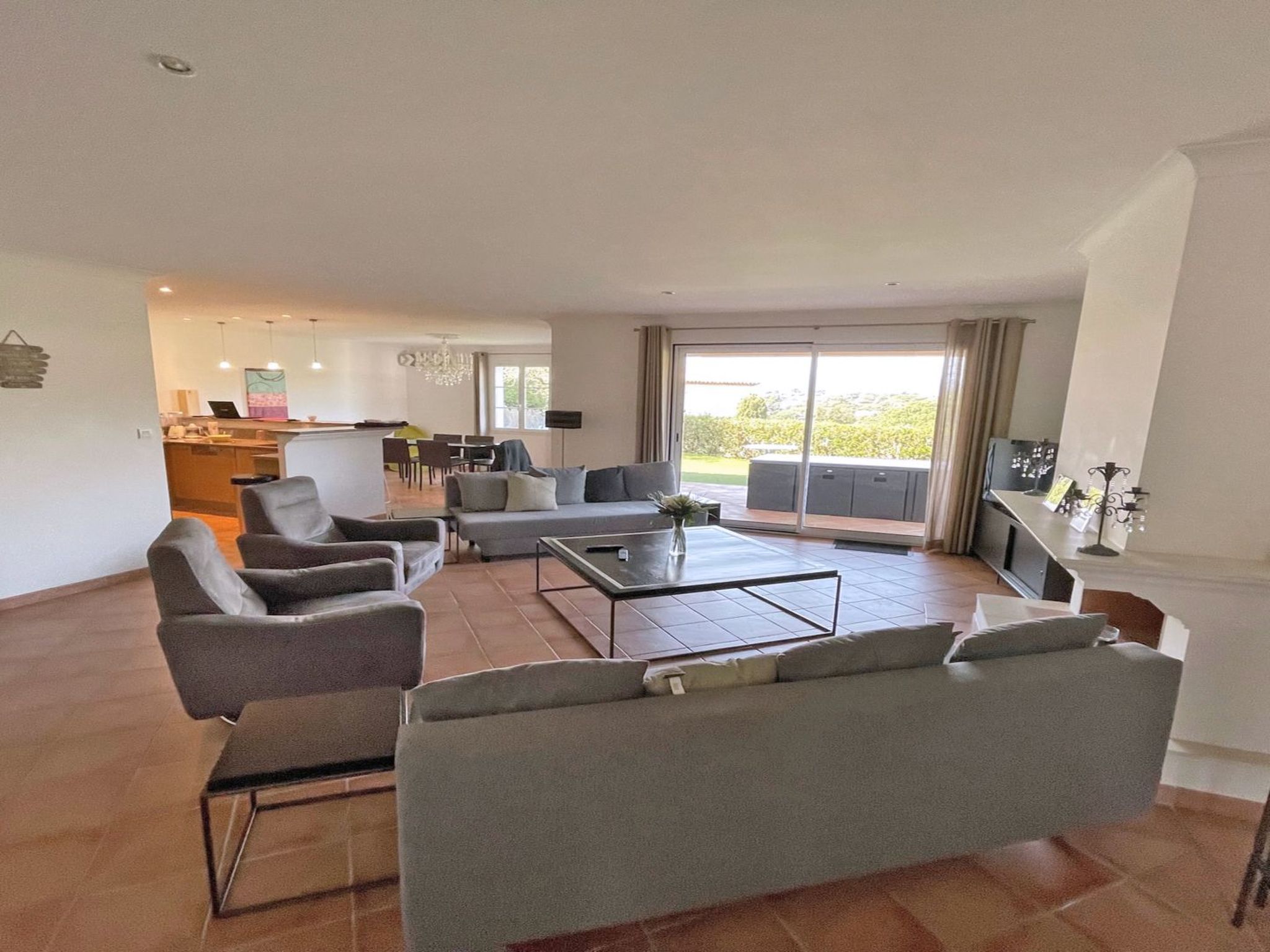 Photo of Villa Beauchene - Privates Schwimmbad - Klimaanlage