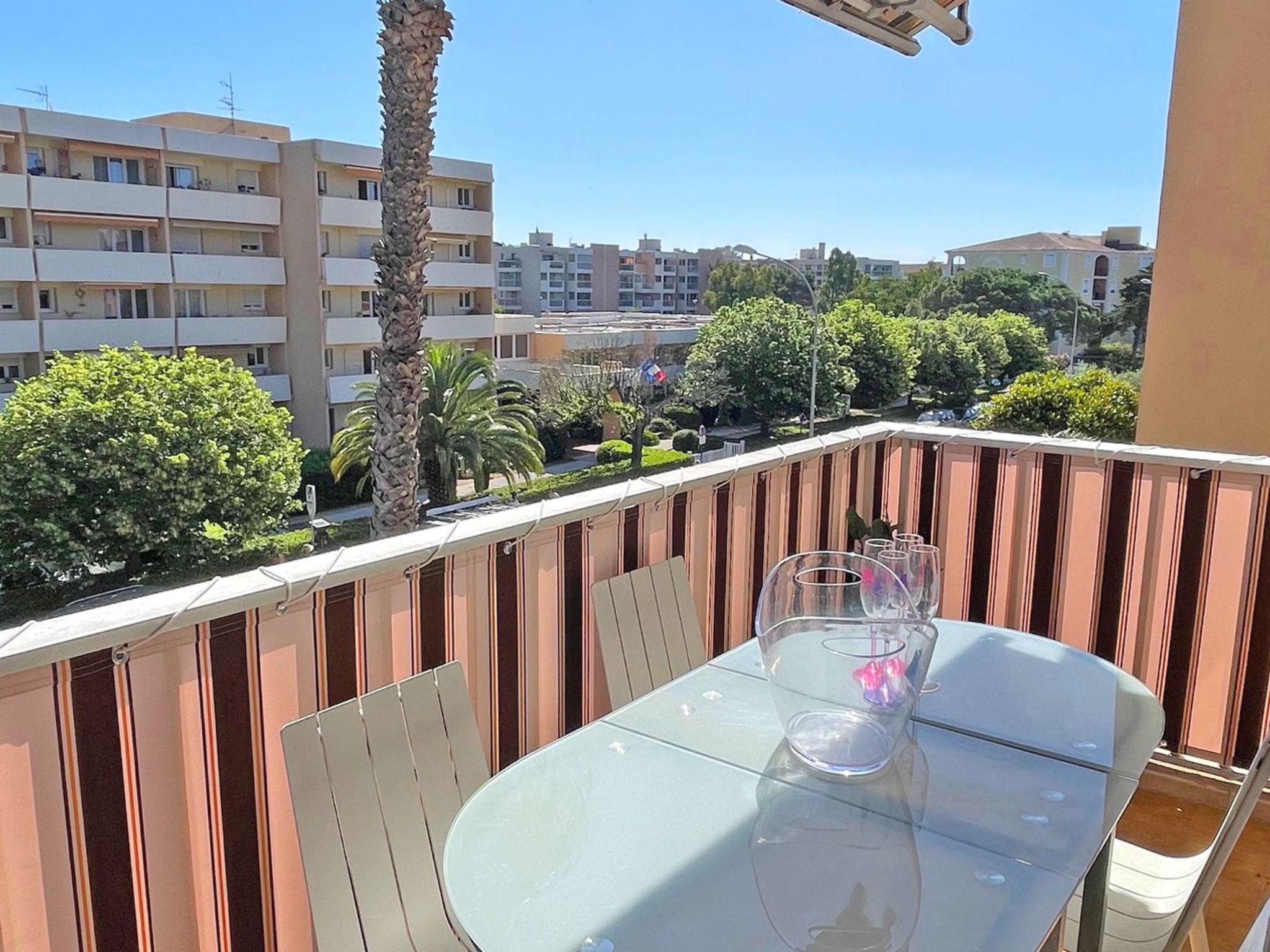 Photo of Appt T3 - Clim - Pool Residenz - Sainte Maxime