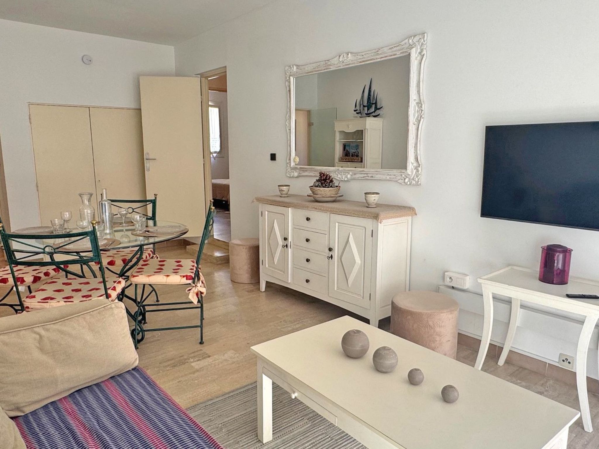 Photo of Wohnung T3 - 4 pers - Klimaanlage - Sainte Maxime