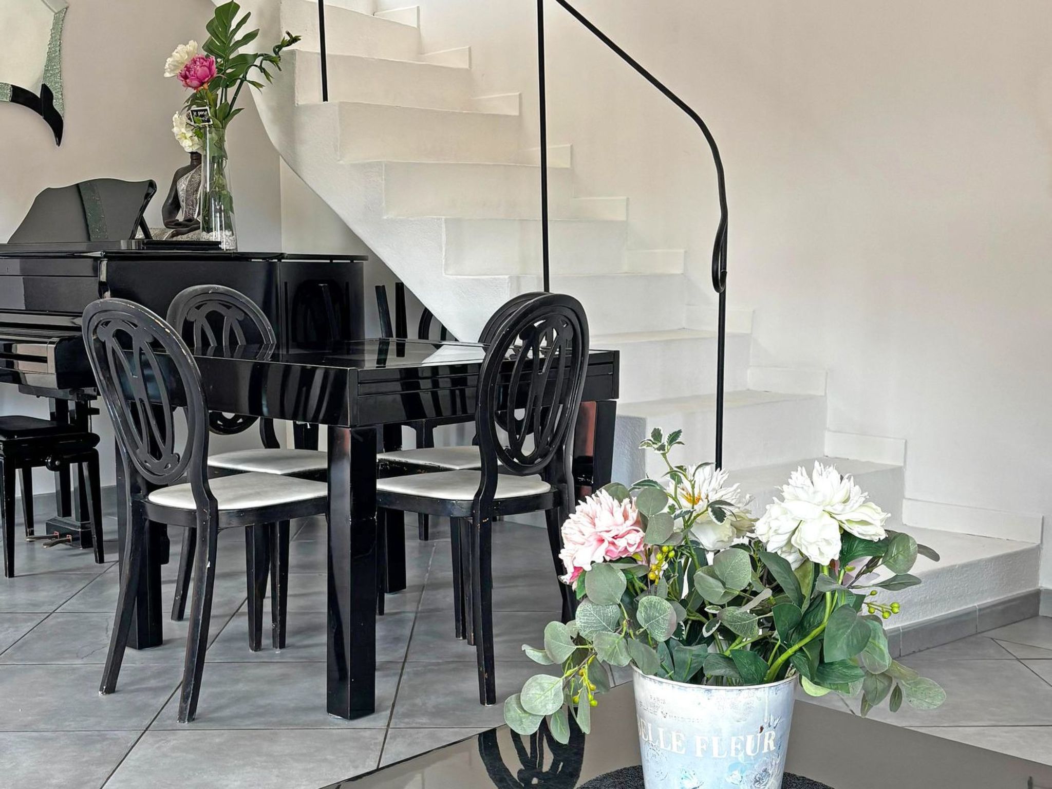 Photo of Haus 5 pers - Swimmingpool- Klimaanlage- WiFi