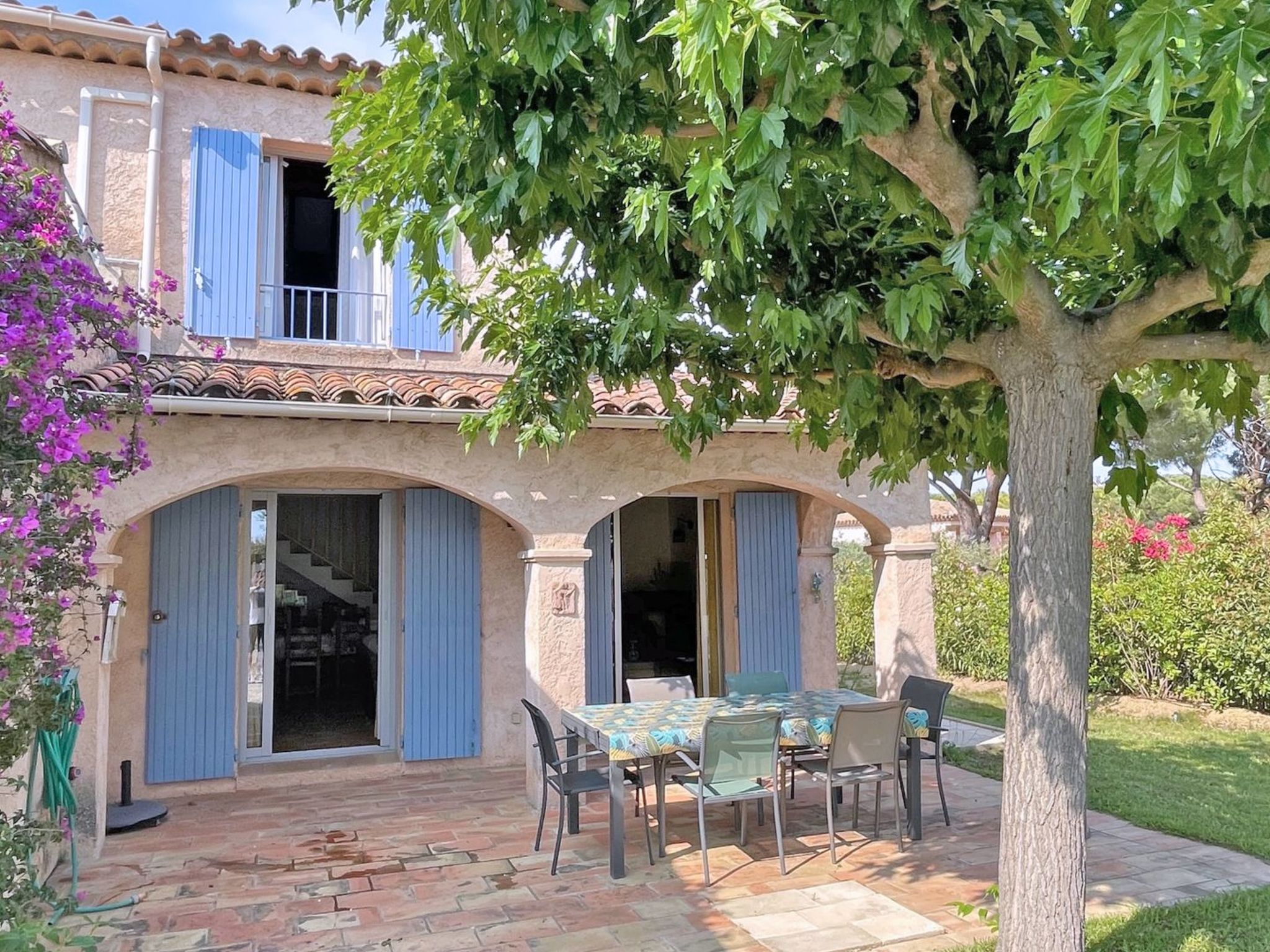 Photo of Mazets du soleil 6 Pers - Privates Schwimmbad - WiFi