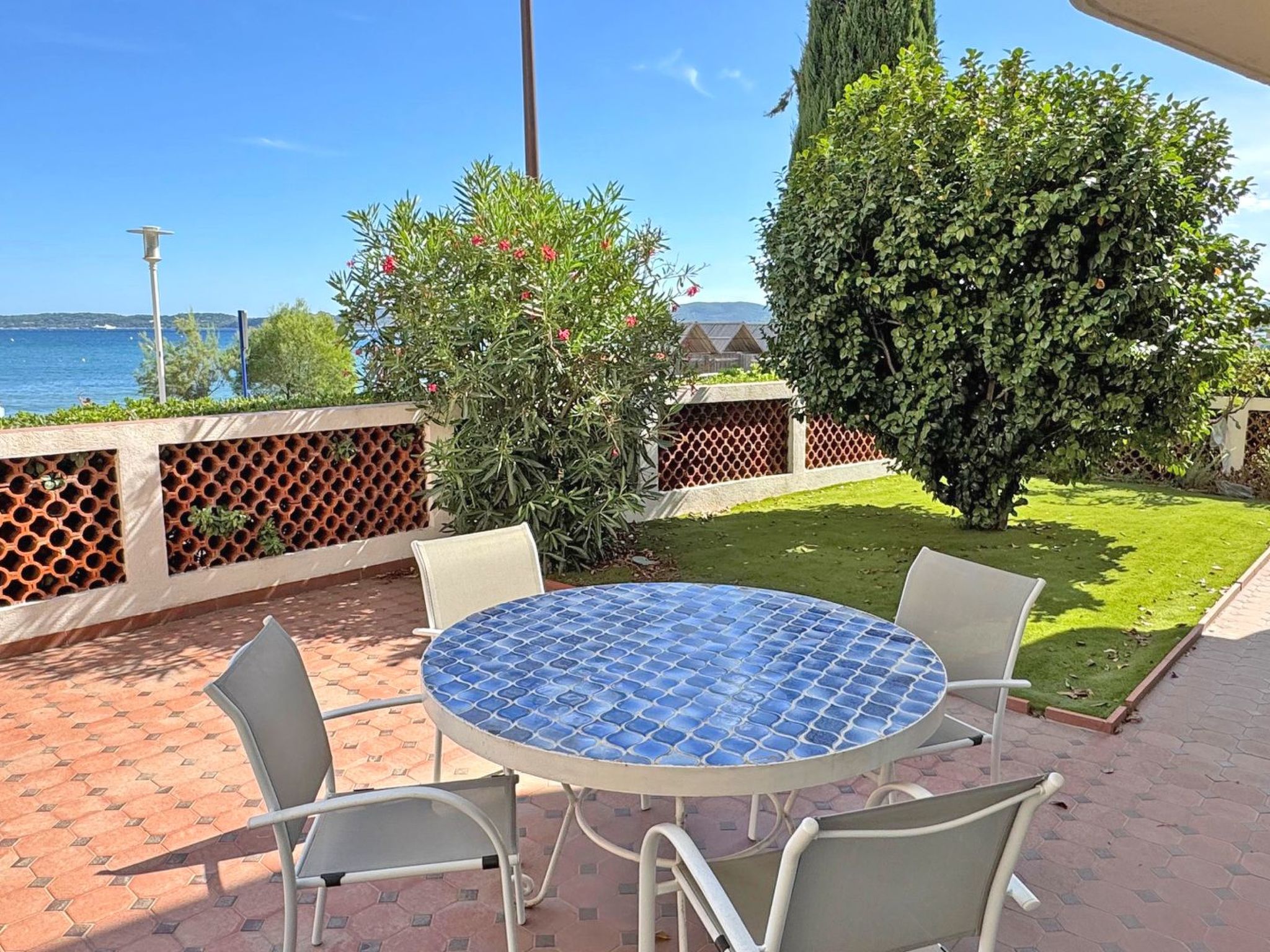 Photo of Haus 4 pers - Klimaanlage - Meerblick - Wifi