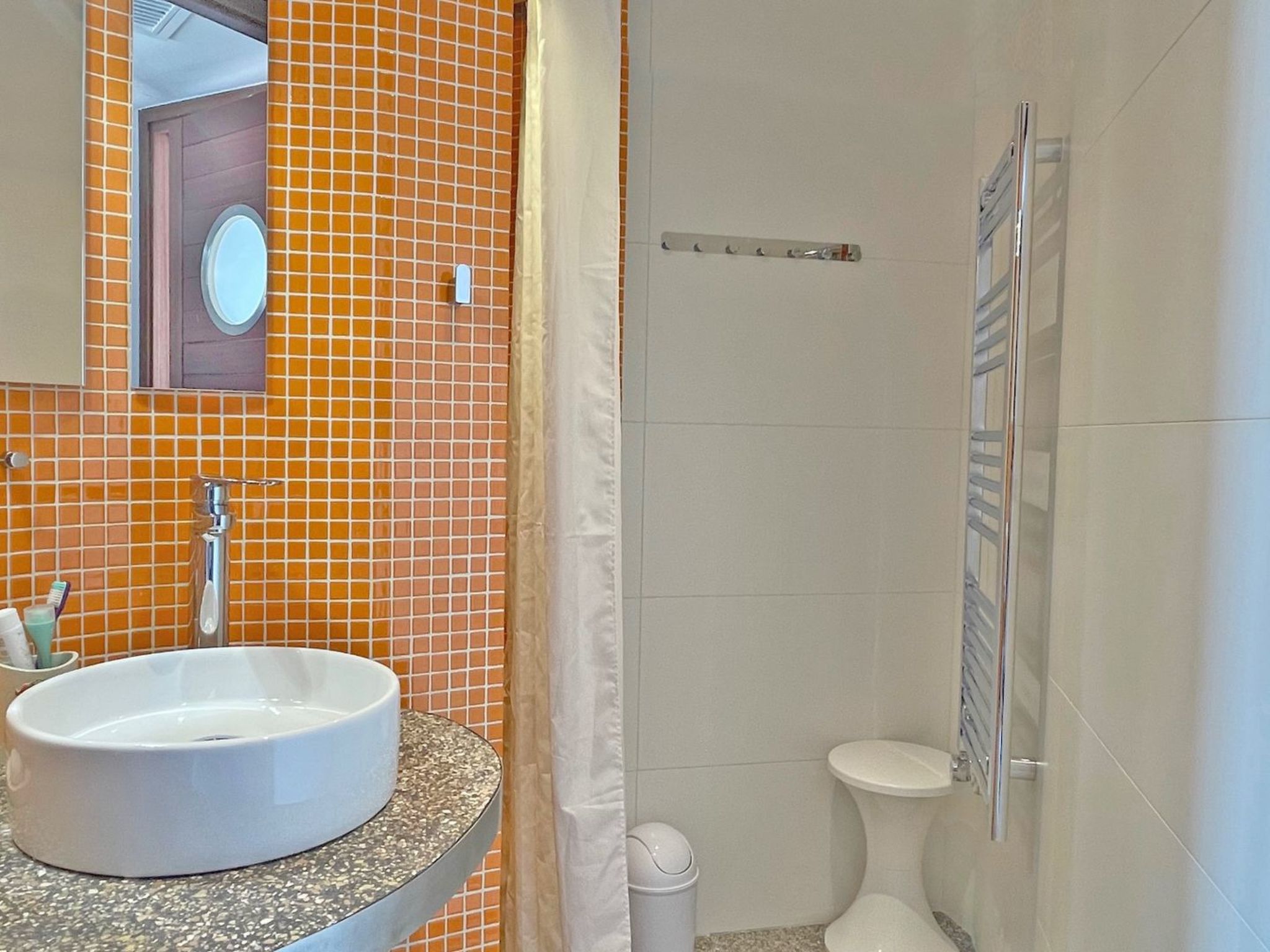 Photo of Haus 4 pers - Klimaanlage - Meerblick - Wifi