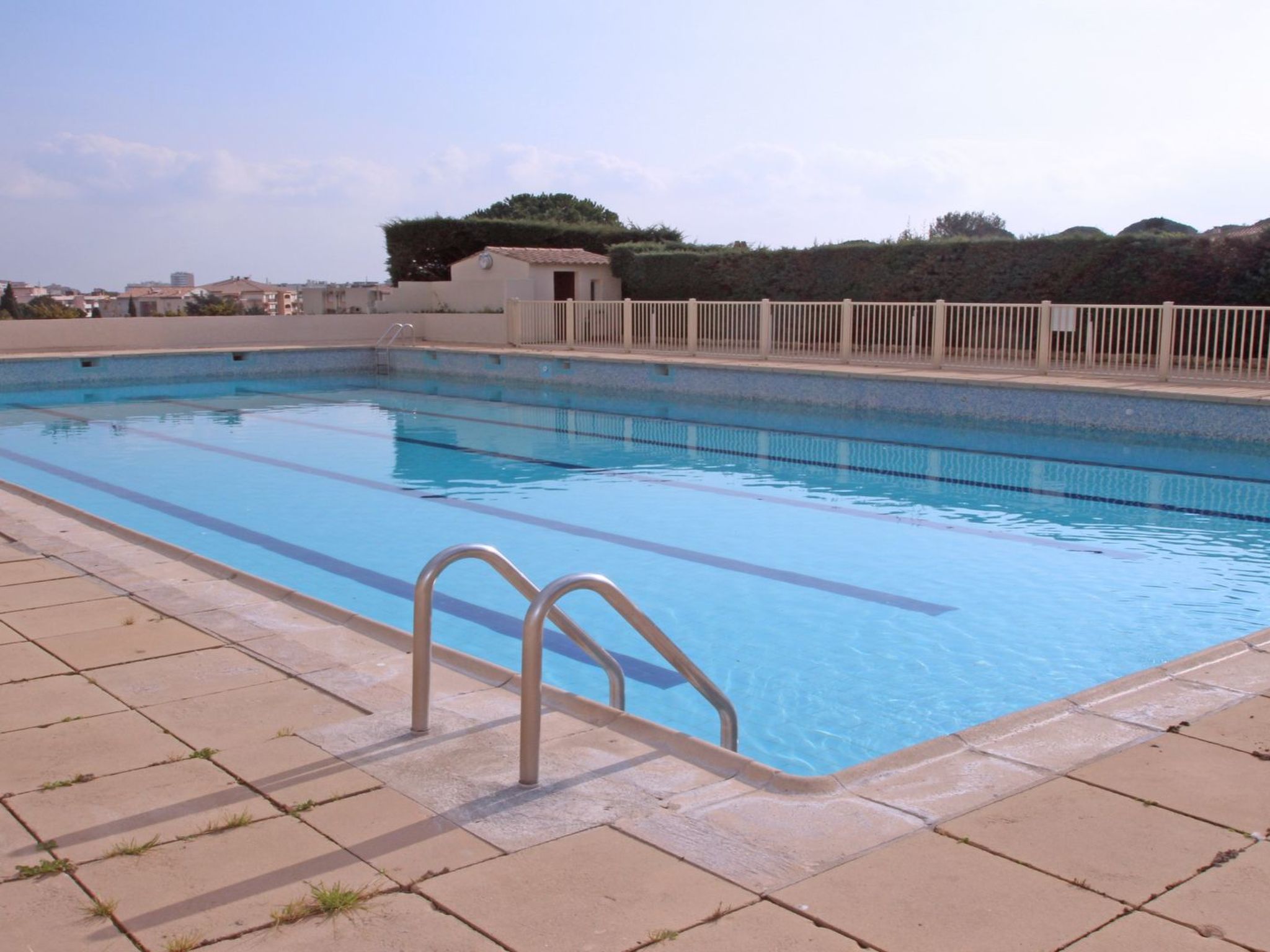 Photo of Appt T3 - Schwimmbad Residenz - clim - Sainte Maxime