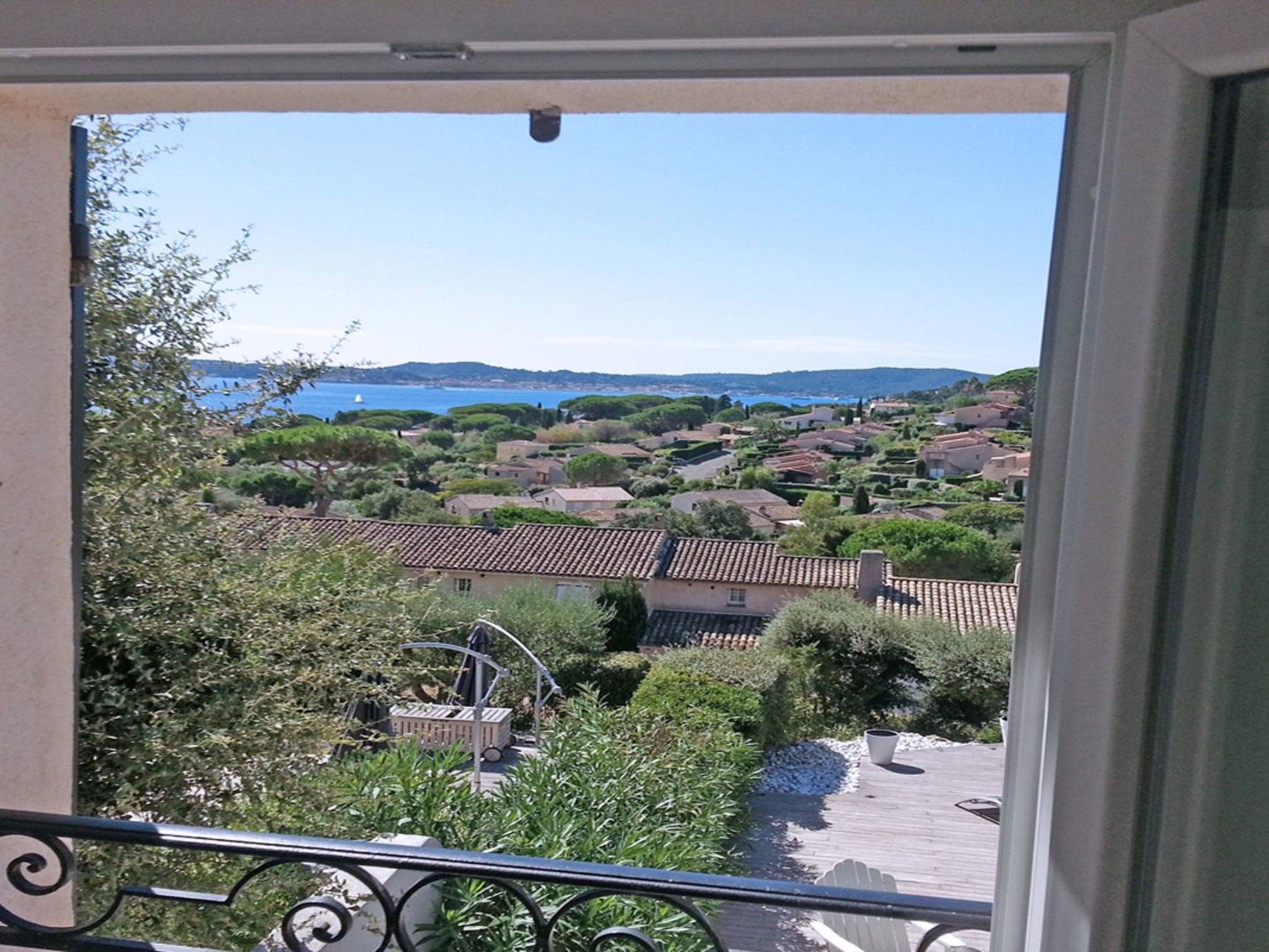 Photo of Haus 6 Personen- Klimaanlage- Wifi- Meerblick