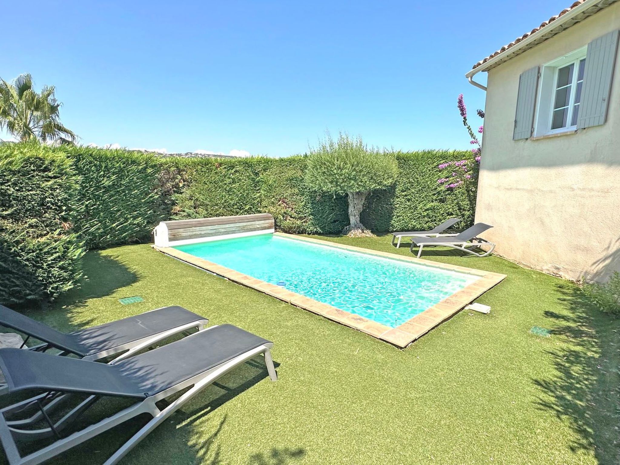 Photo of Villa T4 - 6 Personen - Privates Schwimmbad - WiFi - Klimaanlage - Sainte Maxim