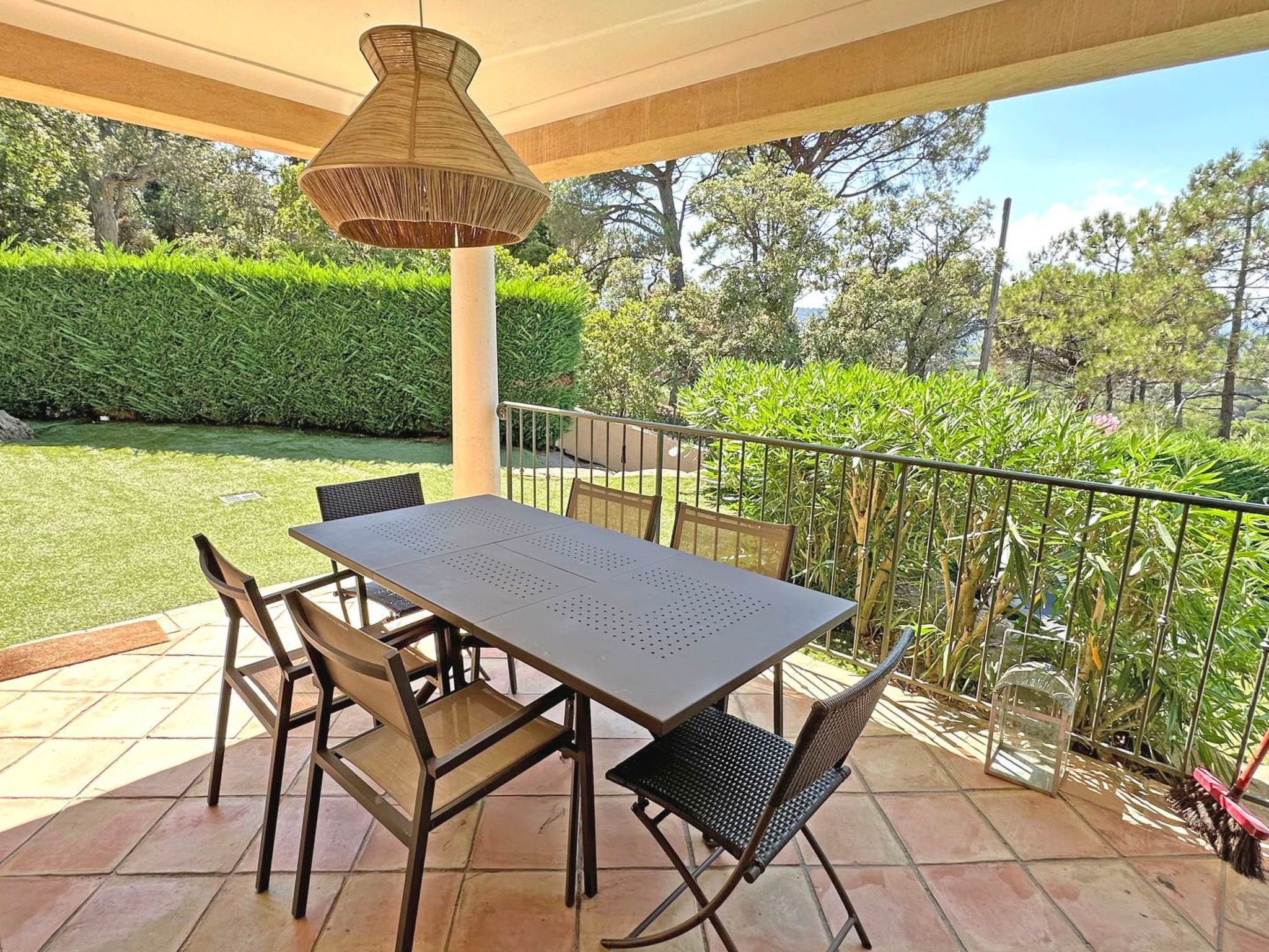 Photo of Villa T4 - 6 Personen - Privates Schwimmbad - WiFi - Klimaanlage - Sainte Maxim