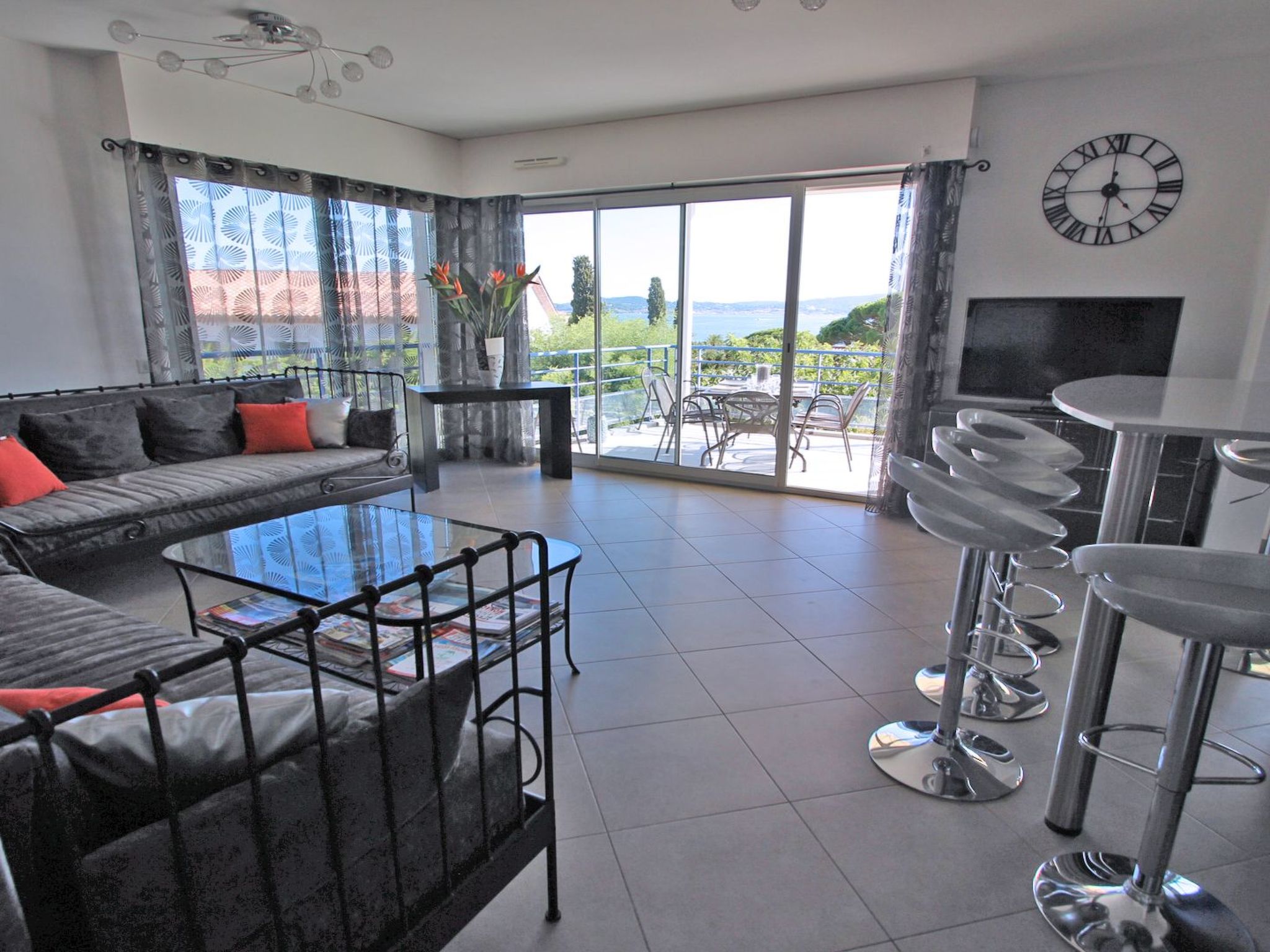 Photo of Apartment Terrasses Croisette - Meerblick