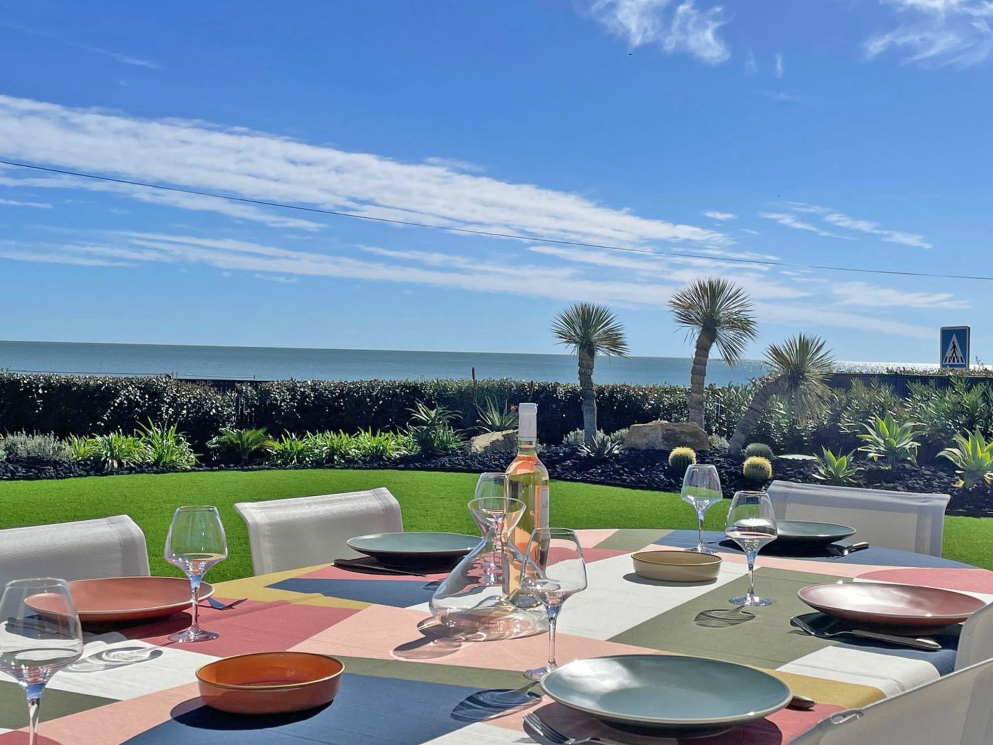 Photo of Wohnung T4 - 6 Personen - Meerblick - Klimaanlage - Wifi - Direkt am Strand - S