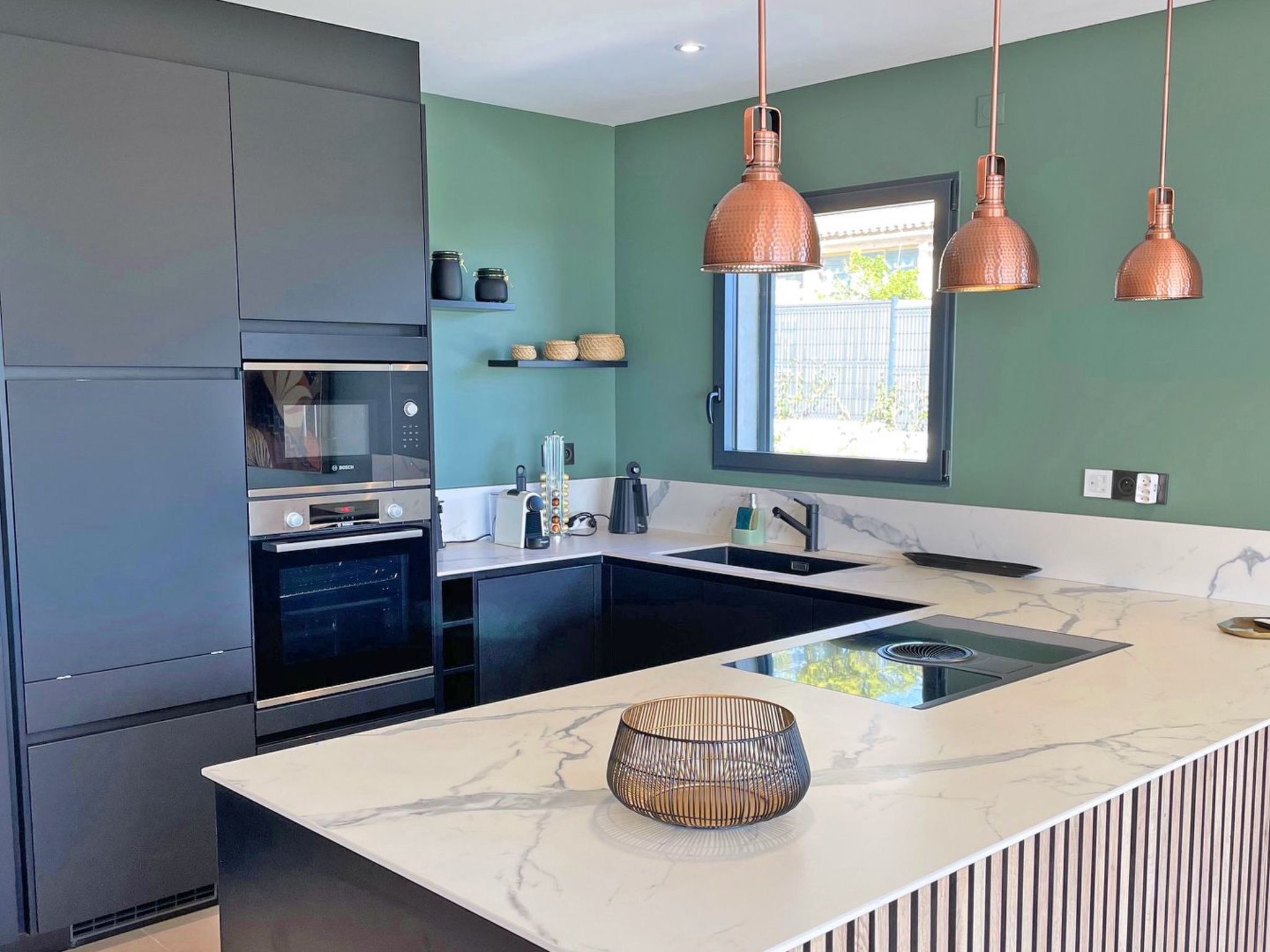 Photo of Wohnung T4 - 6 Personen - Meerblick - Klimaanlage - Wifi - Direkt am Strand - S