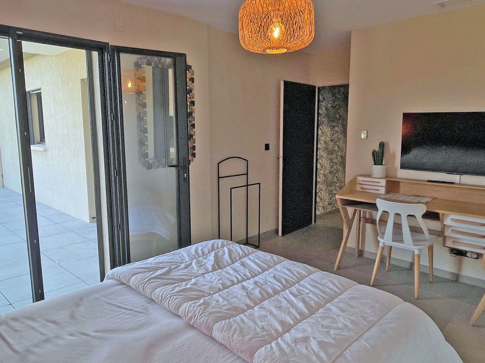 Photo of Wohnung T4 - 6 Personen - Meerblick - Klimaanlage - Wifi - Direkt am Strand - S