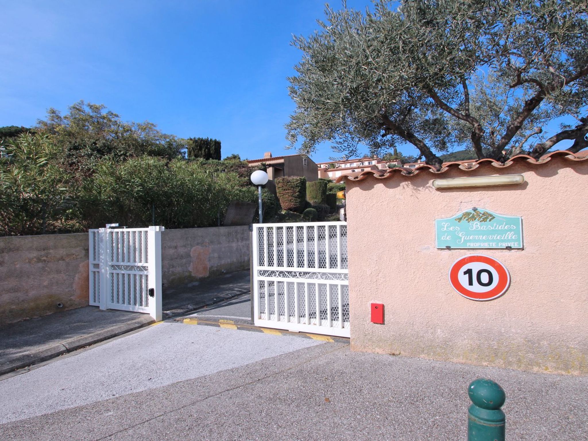 Photo of Haus T3 - 4 Personen - Meerblick - Schwimmbad Residenz - Klimaanlage - WiFi - S