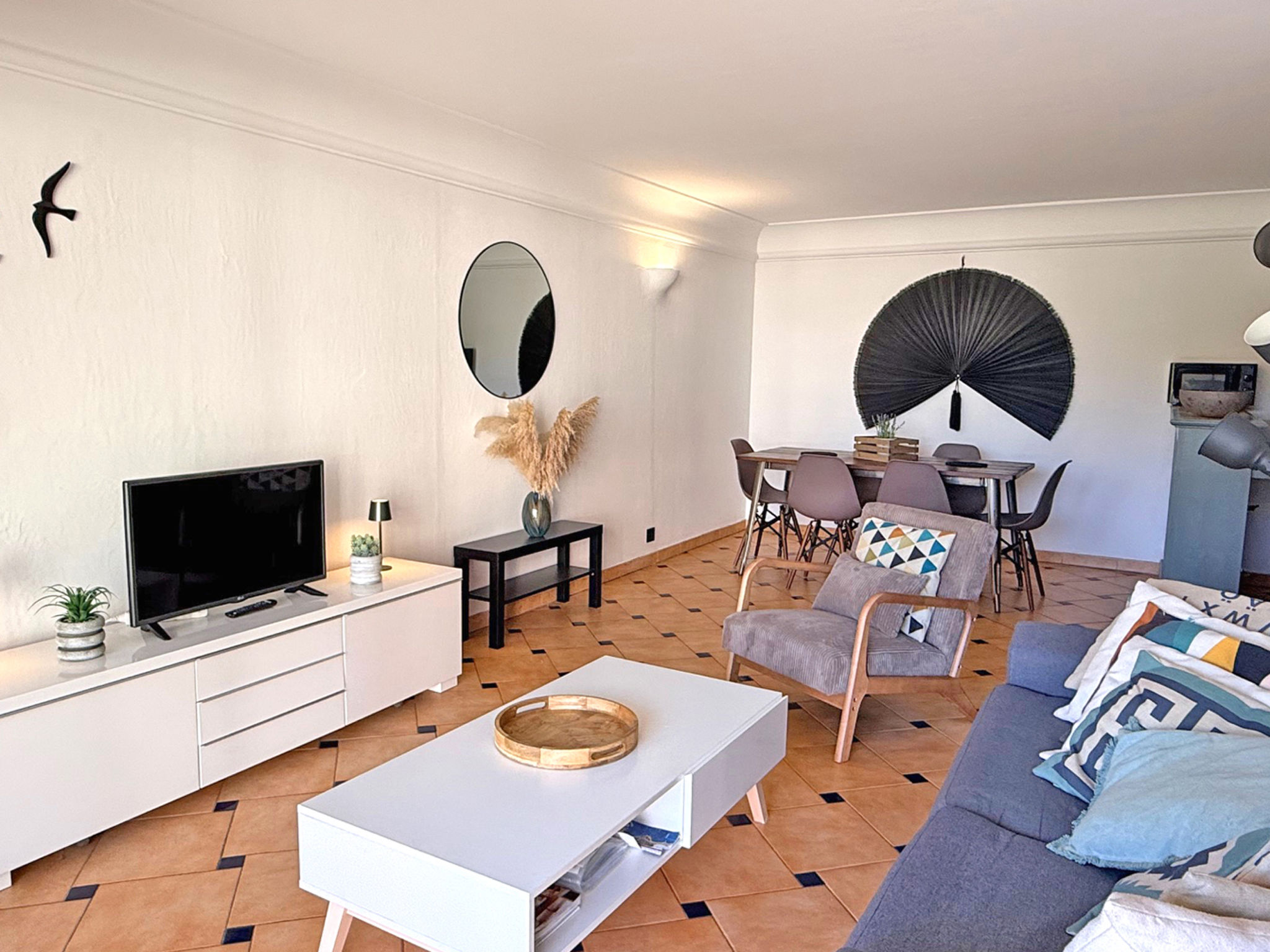 Photo of APT T3 - 4 pers - Schwimmbad Residenz - Klimaanlage - WiFi