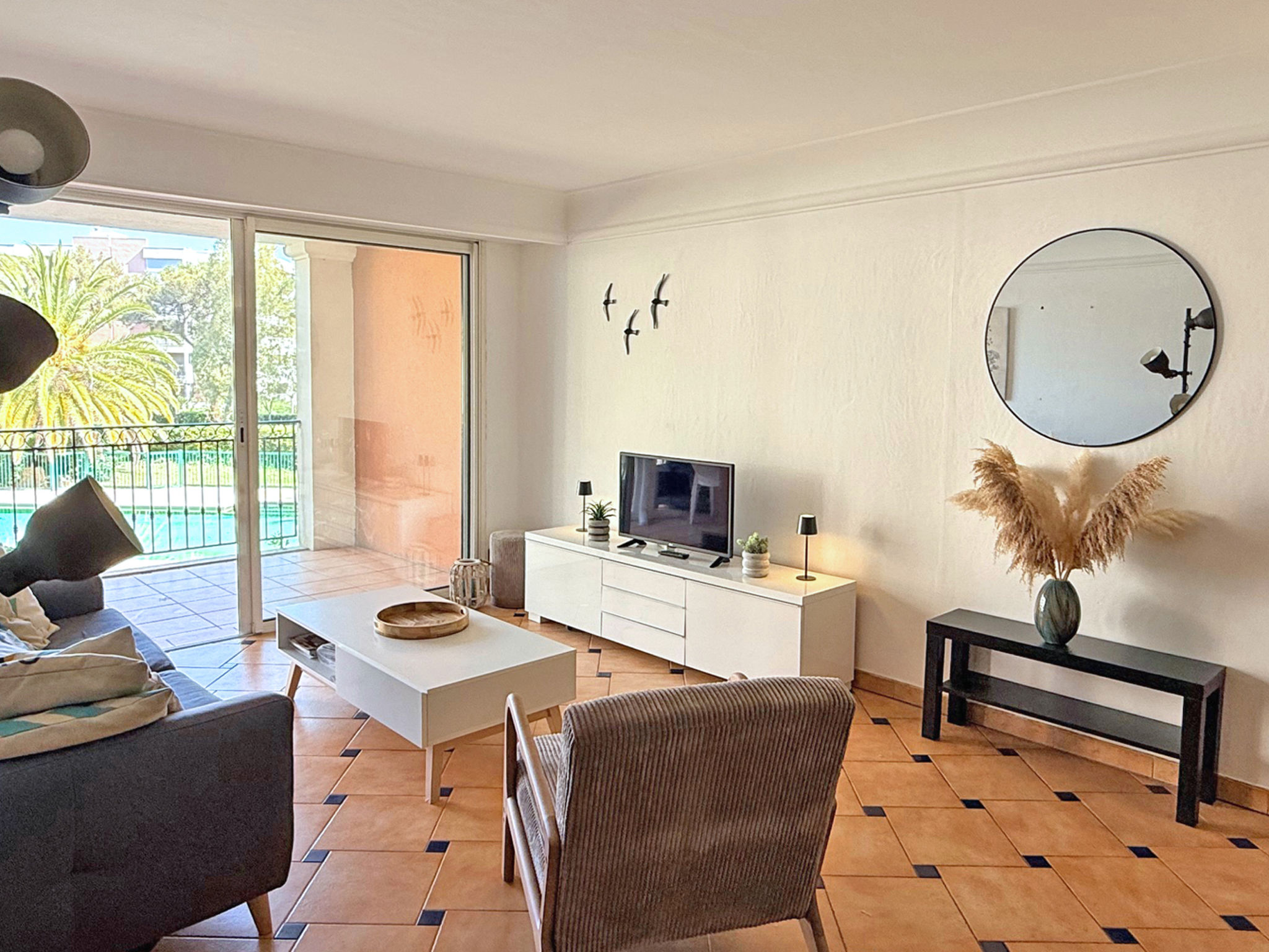 Photo of APT T3 - 4 pers - Schwimmbad Residenz - Klimaanlage - WiFi